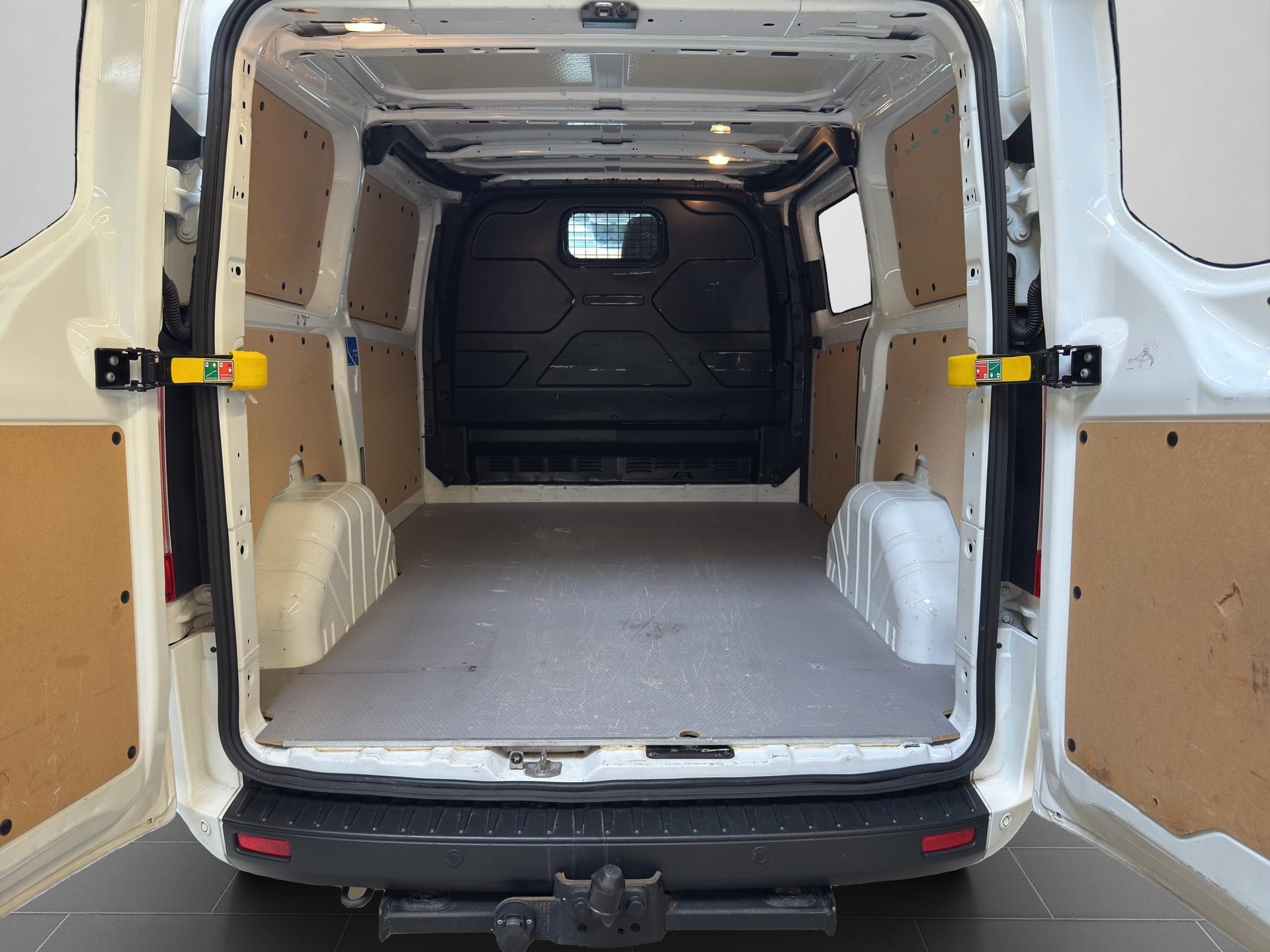 FORD Transit C Van 280 L1 2.0 TDCi 130 Trend-image-9