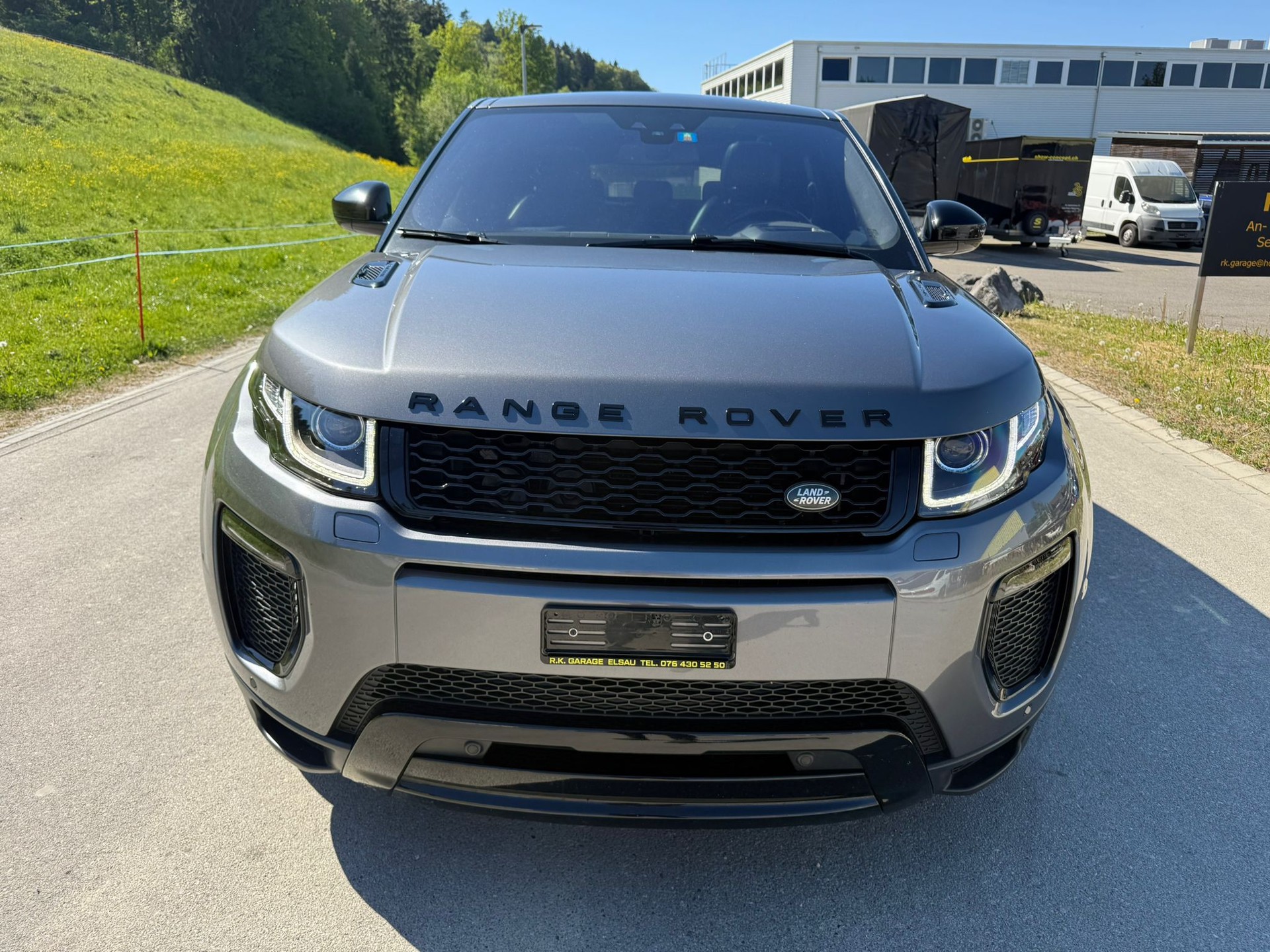 LAND ROVER Range Rover Evoque 2.0 Si4 SE Dynamic AT9-image-3