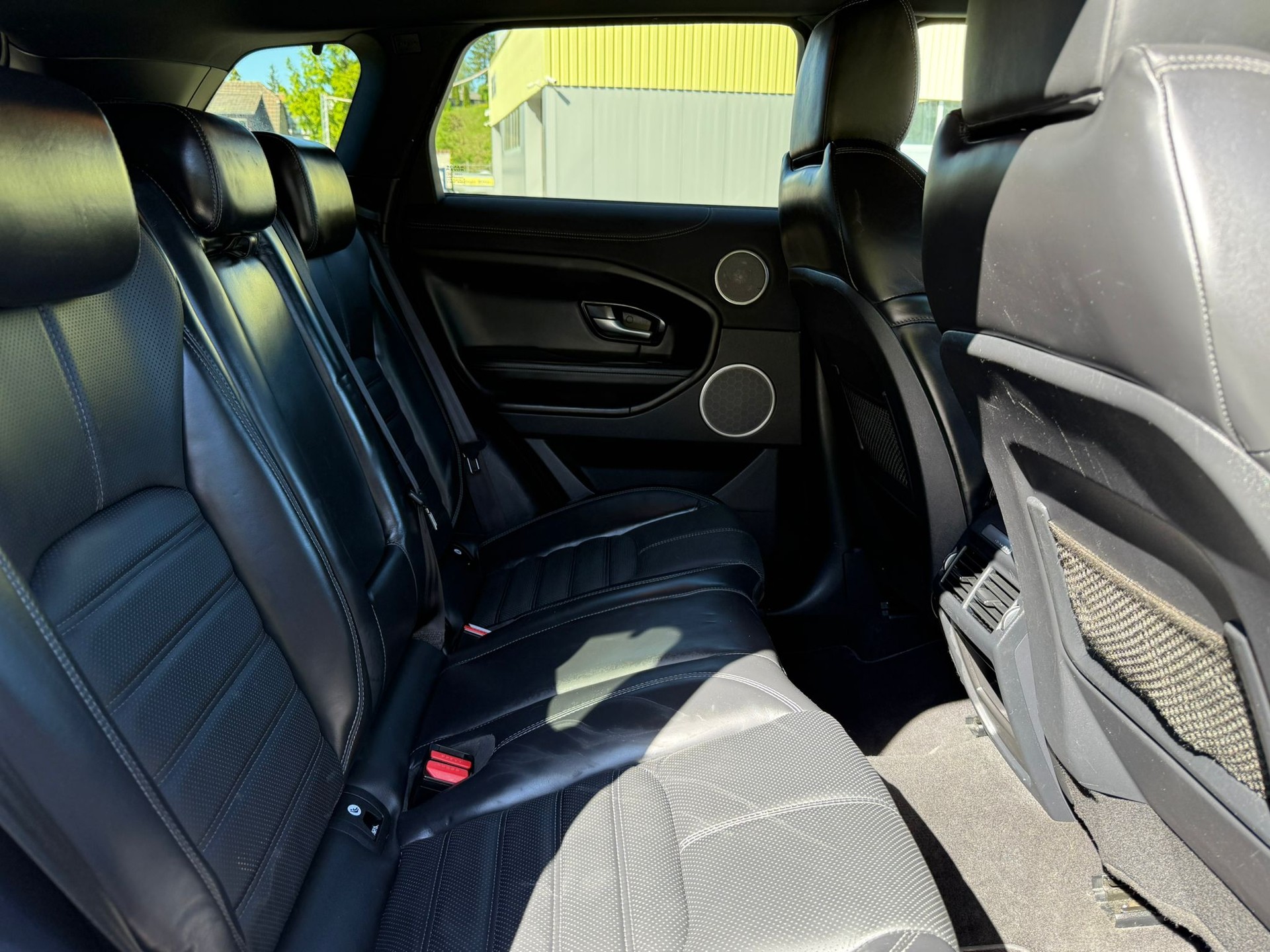 LAND ROVER Range Rover Evoque 2.0 Si4 SE Dynamic AT9-image-10
