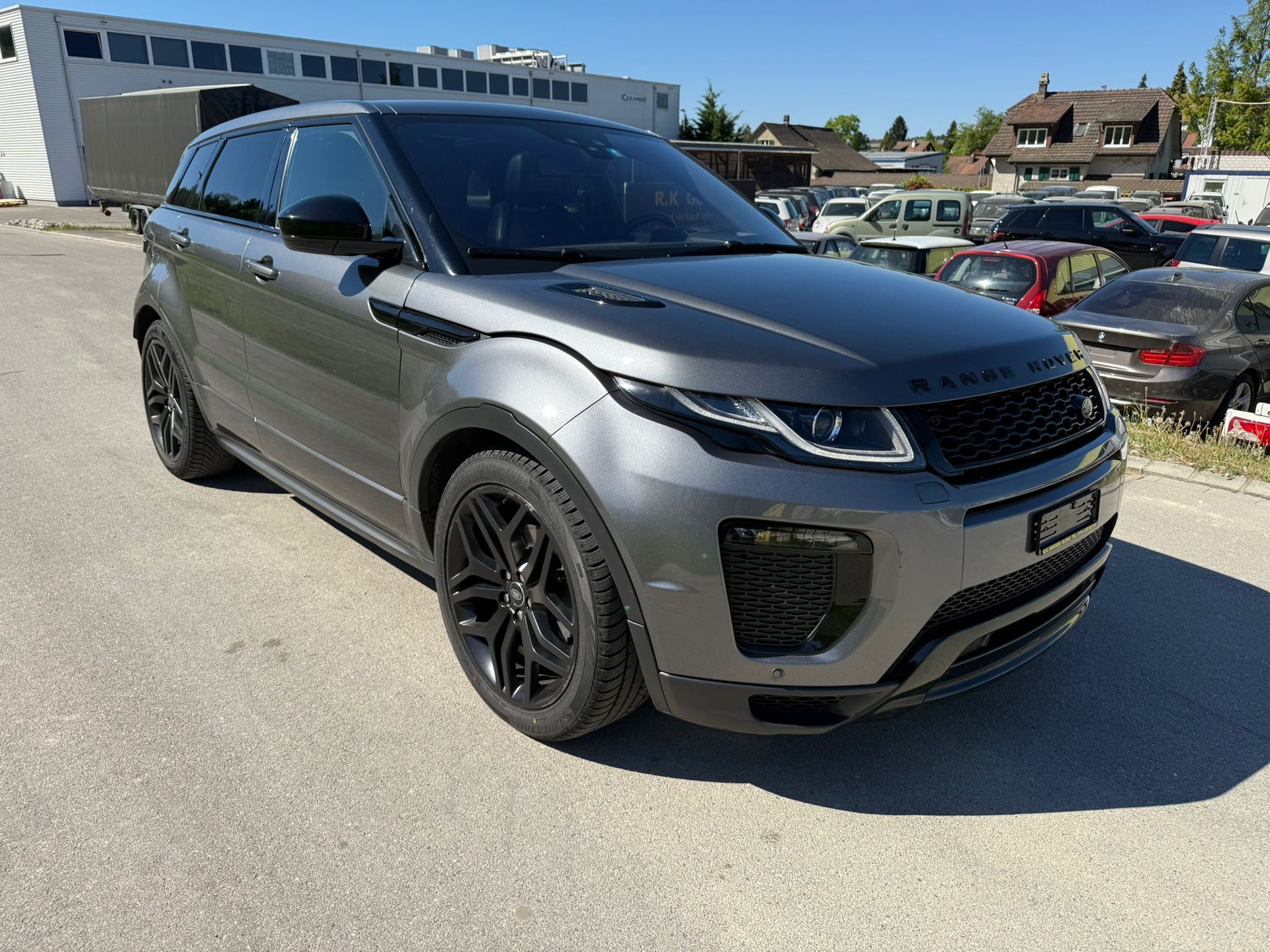 LAND ROVER Range Rover Evoque 2.0 Si4 SE Dynamic AT9-image-1