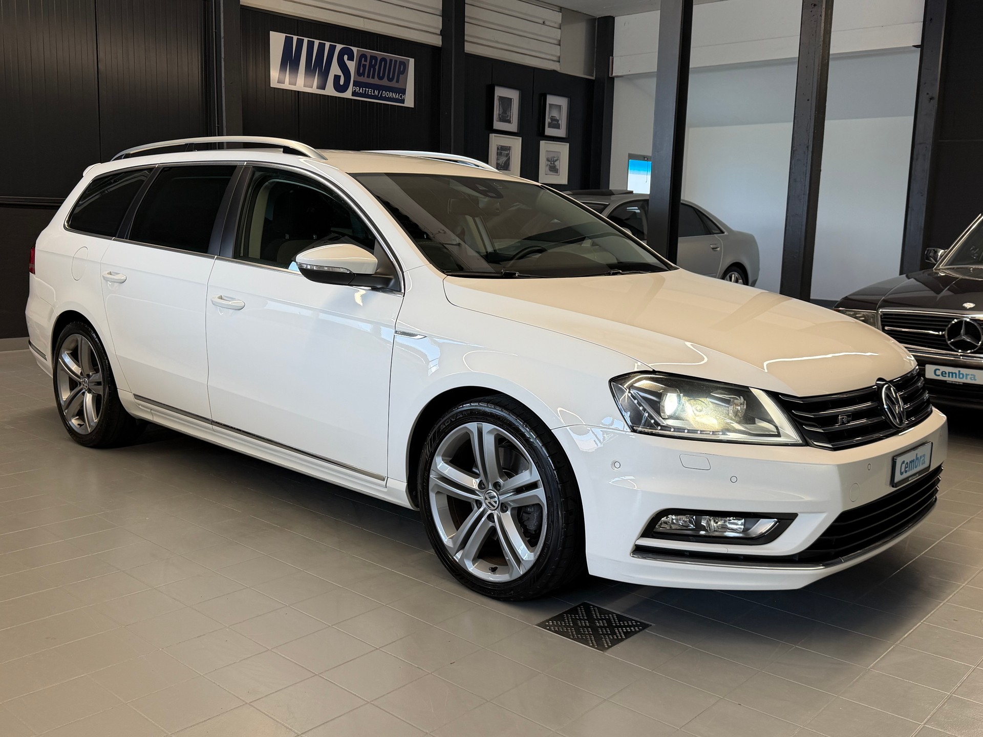 VW Passat Variant 2.0 TDI BMT R-Line 4MDSG-showroom-element-1