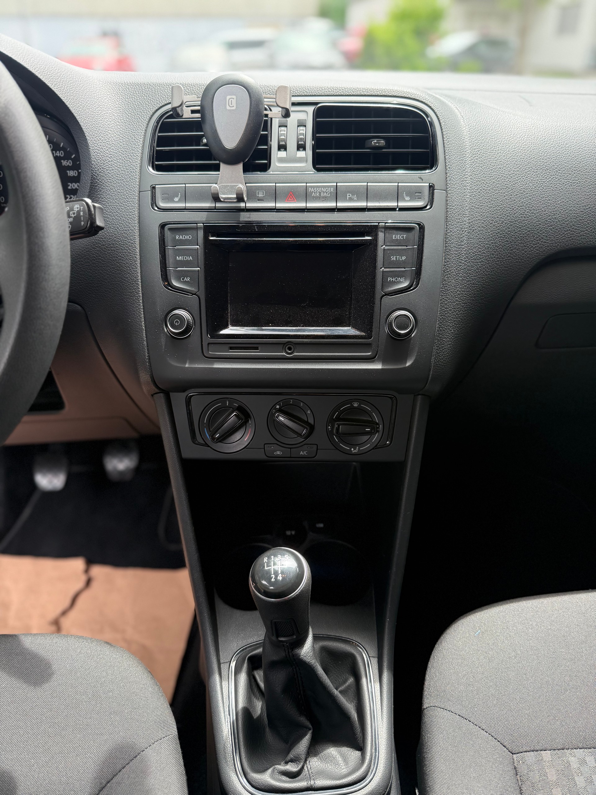 VW Polo 1.2 TSI BMT Comfortline-image-11