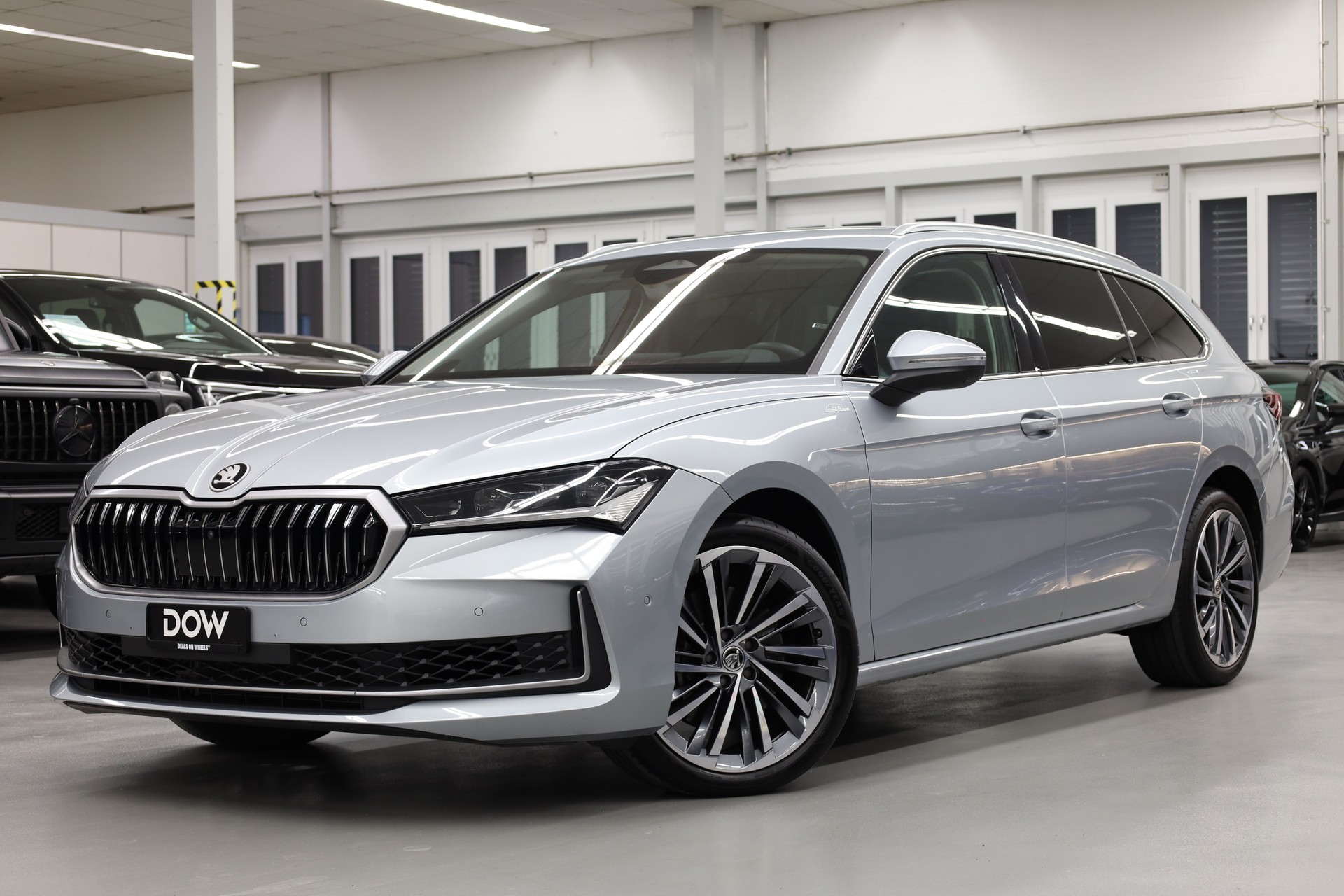 SKODA Superb Combi 2.0 TSI L & K 4x4 DSG