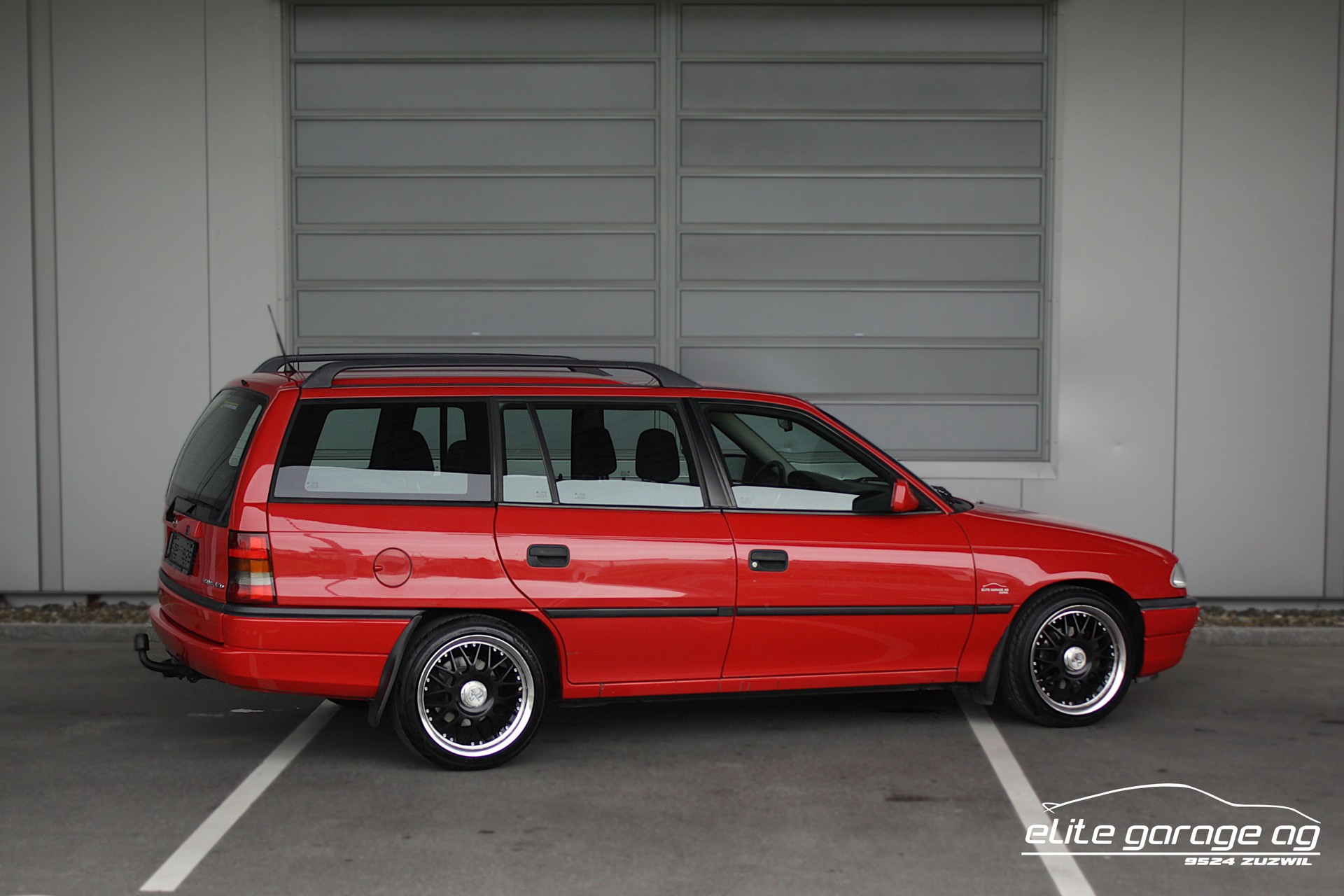 OPEL Astra Caravan 16V GSI RECREATION-image-4
