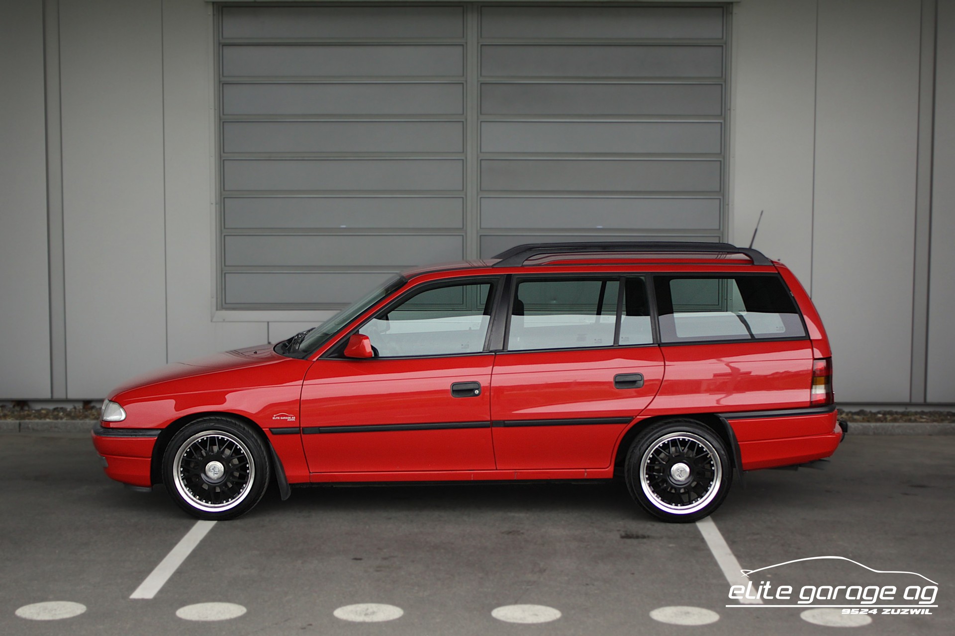 OPEL Astra Caravan 16V GSI RECREATION-image-1
