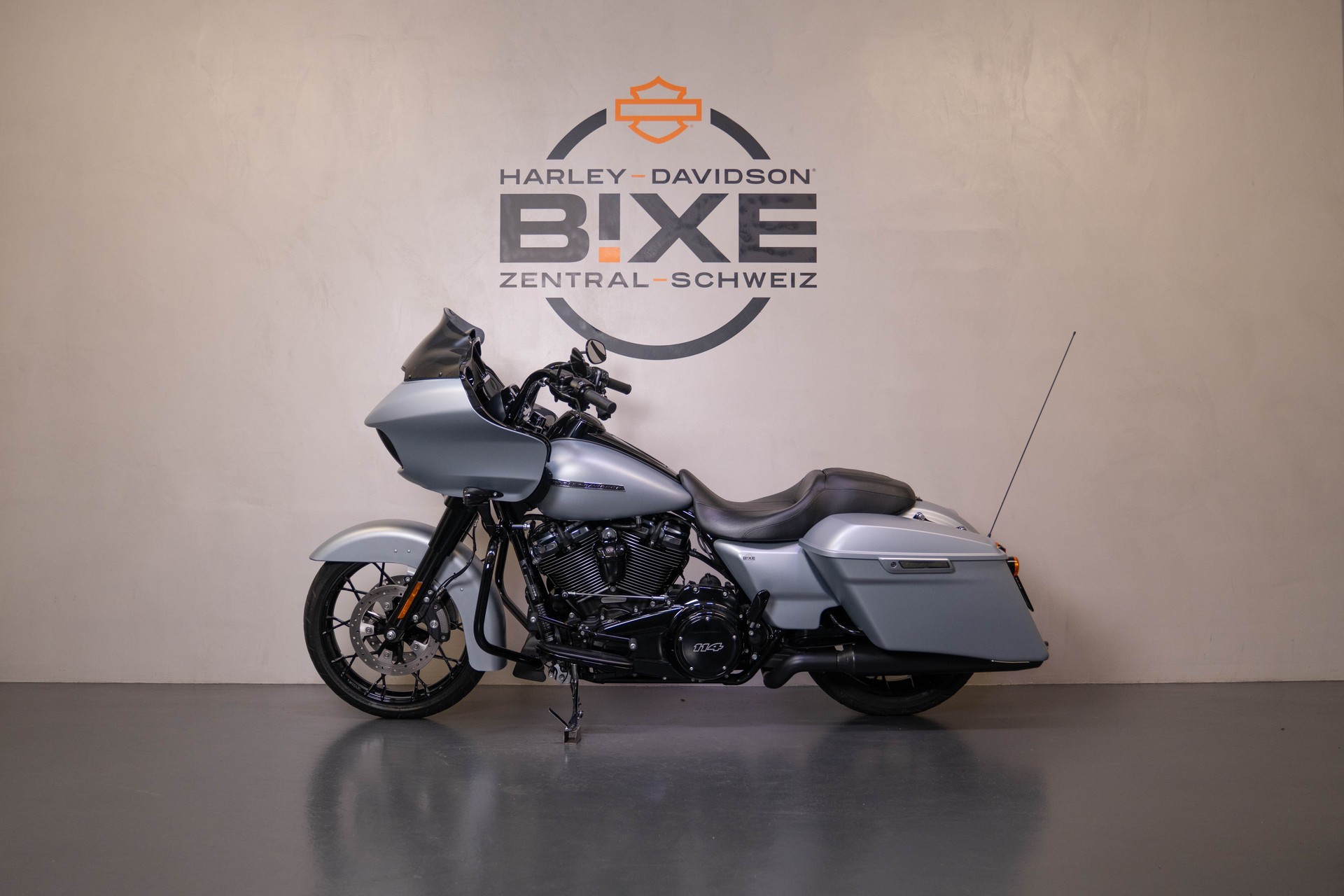 HARLEY-DAVIDSON FLTRXS Road Glide Special 114 ABS-image-1