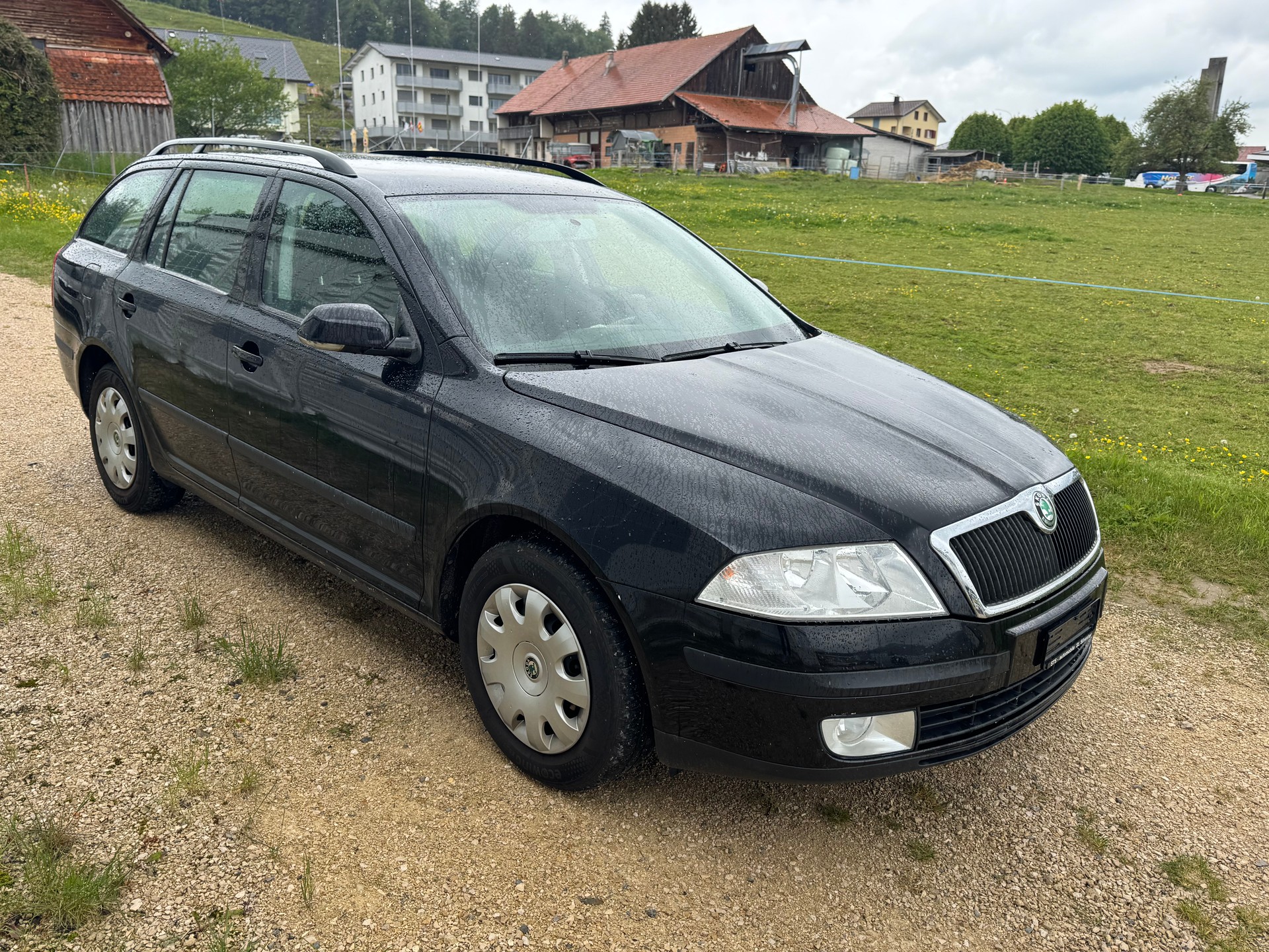 SKODA Octavia 1.9 TDI Adventure 4x4-image-1
