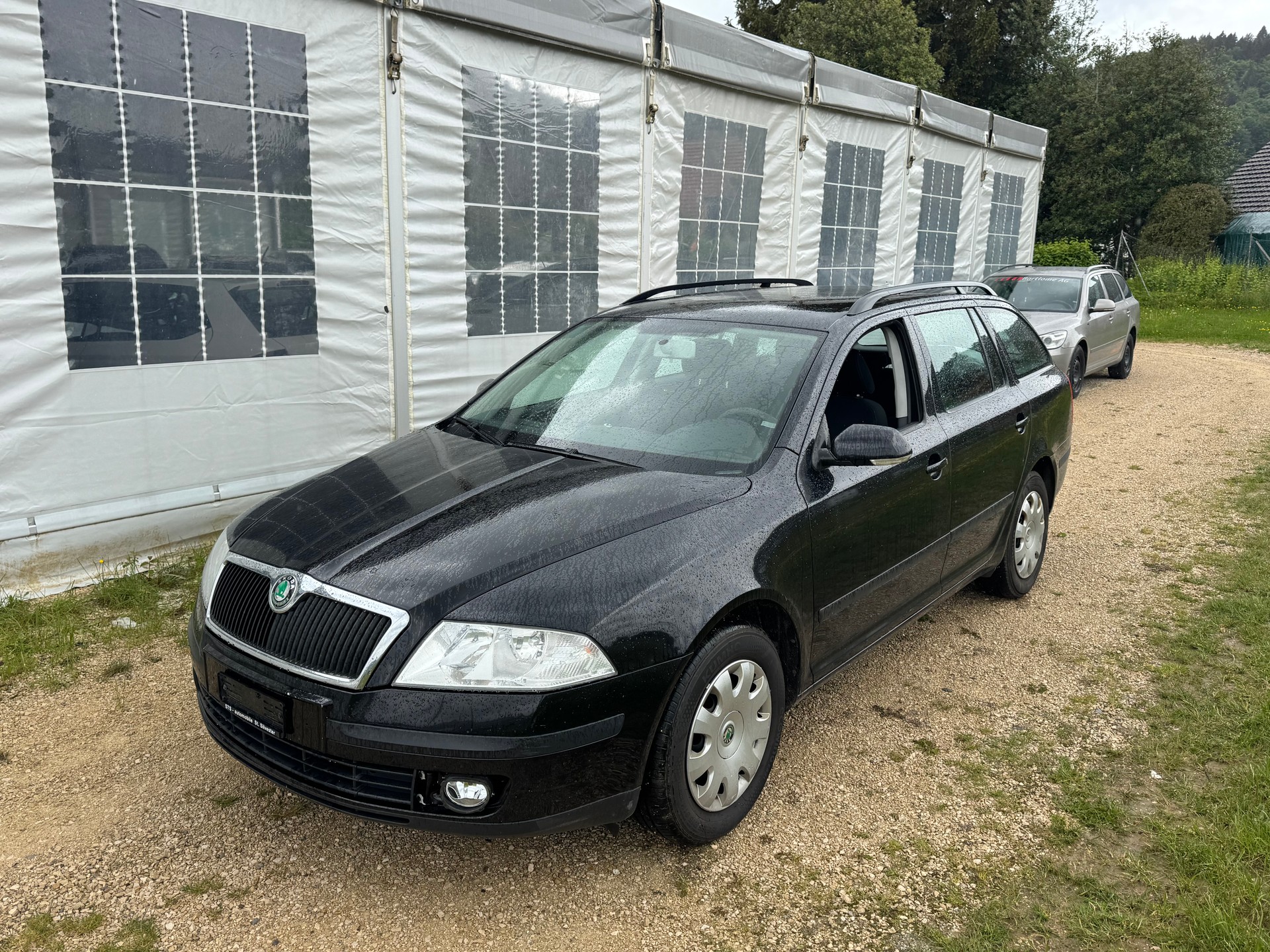 SKODA Octavia 1.9 TDI Adventure 4x4-image-2