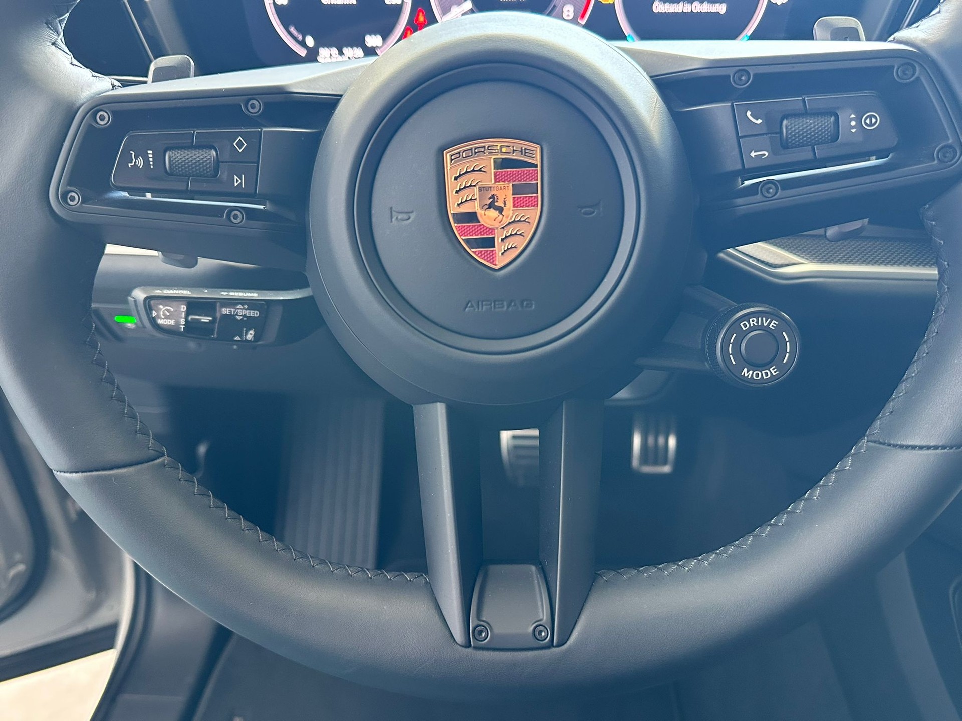 PORSCHE Cayenne S Coupé E-Hybrid Tiptronic-image-14