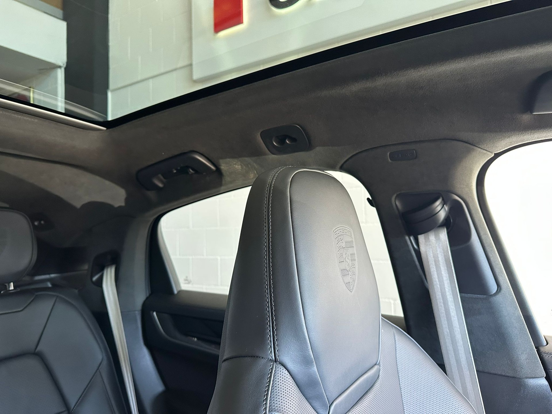 PORSCHE Cayenne S Coupé E-Hybrid Tiptronic-image-10