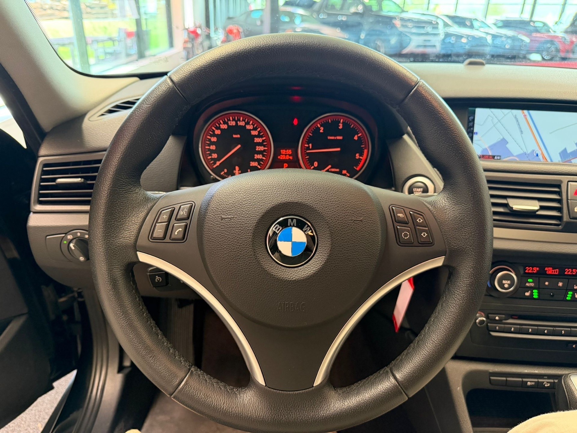 BMW X1 xDrive 20d Steptronic-image-15