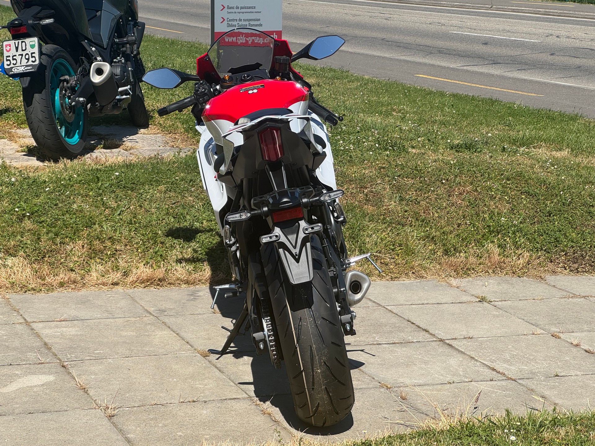 YAMAHA YZF-R7 ABS 70th Anniversary-image-2