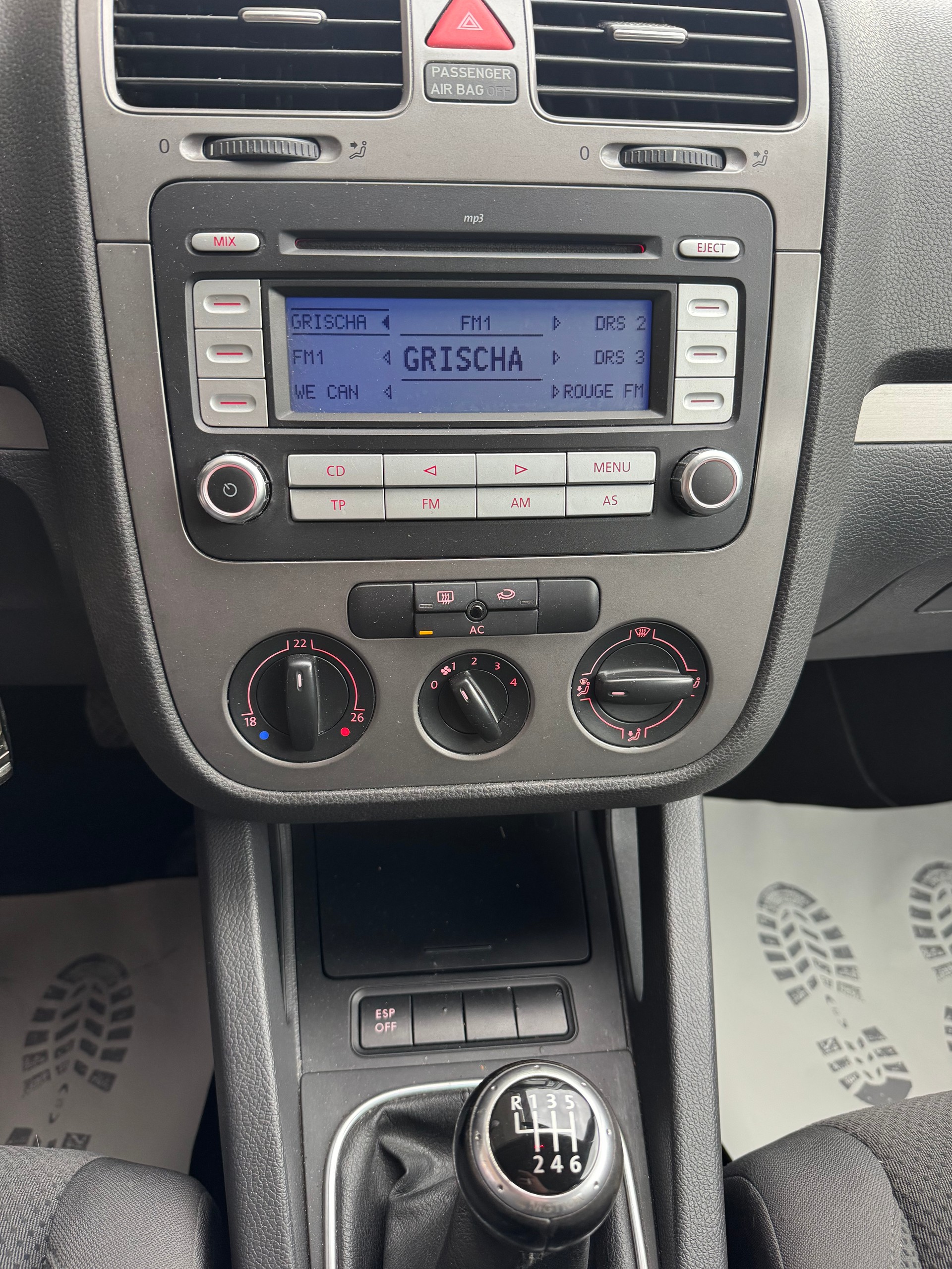 VW Golf 1.9 TDI Comfortline 4Motion-image-8
