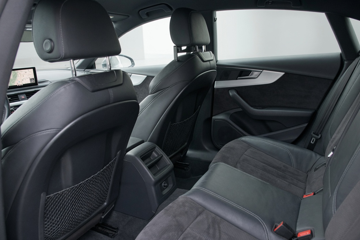 AUDI A5 Sportback 3.0 TDI Sport quattro S-LINE-image-9