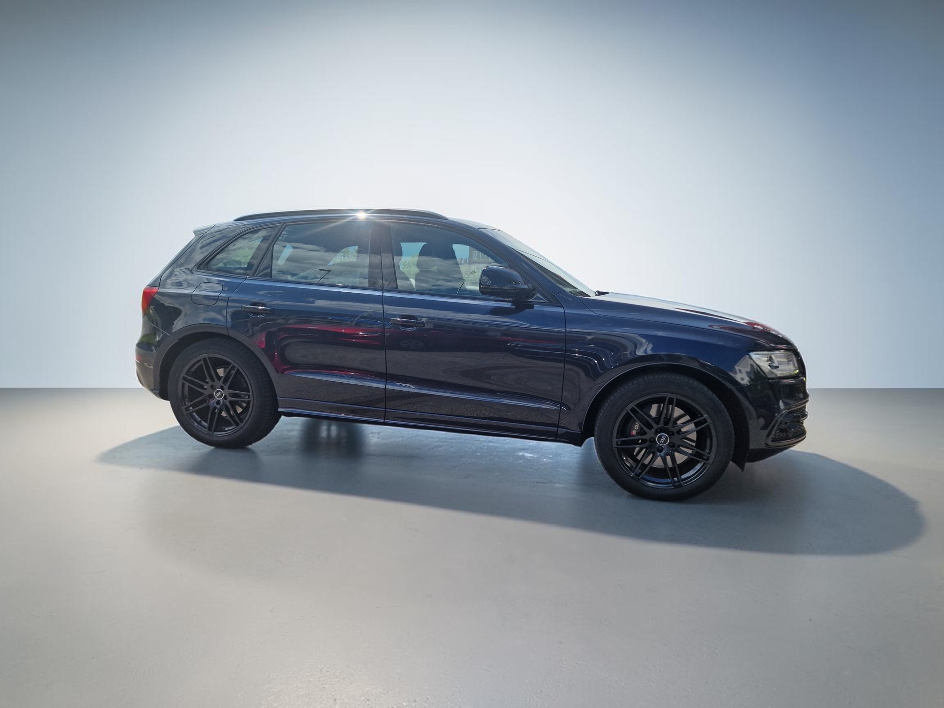 AUDI SQ5 3.0 TDI plus quattro tiptronic-image-4