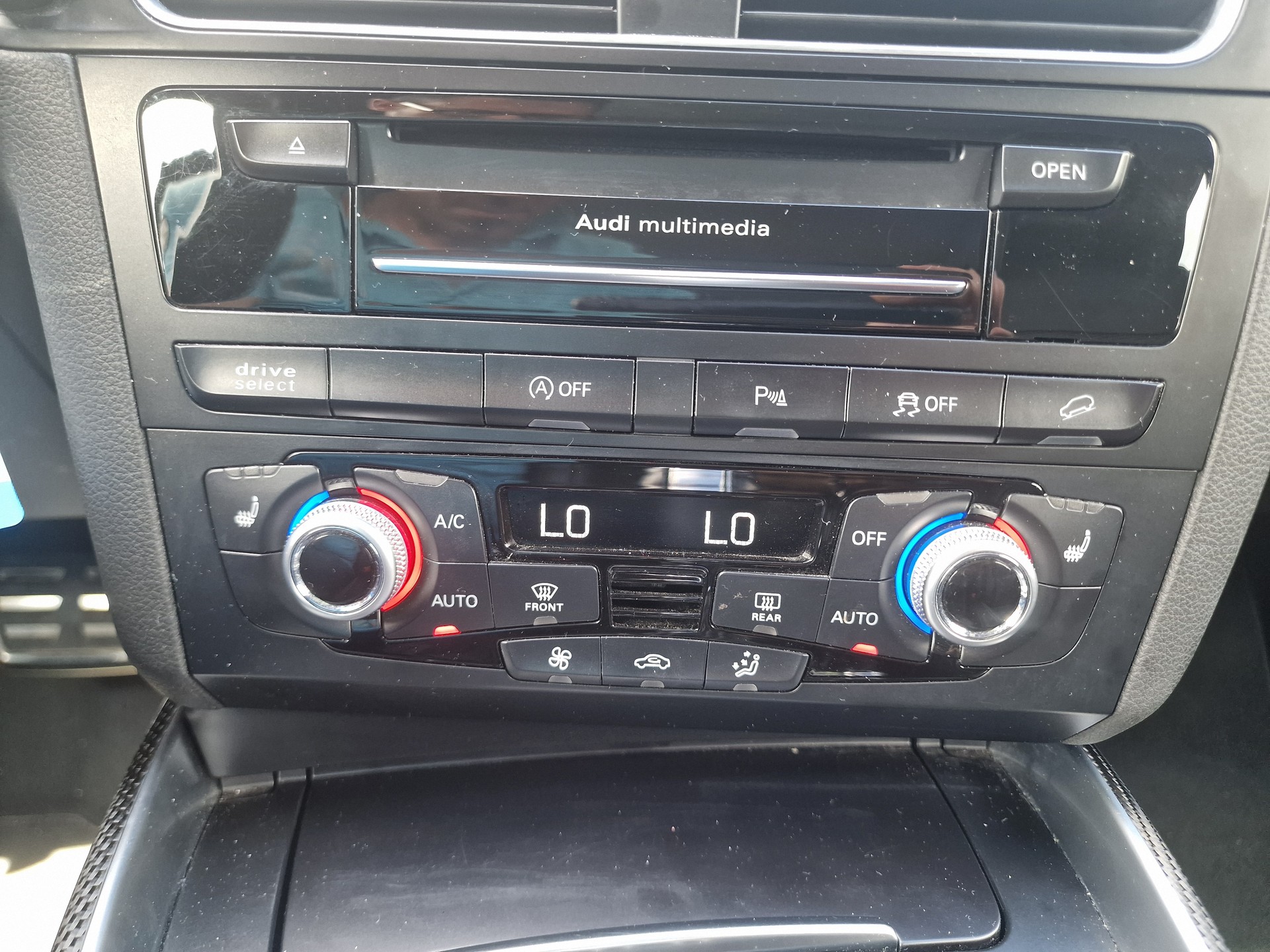 AUDI SQ5 3.0 TDI plus quattro tiptronic-image-21