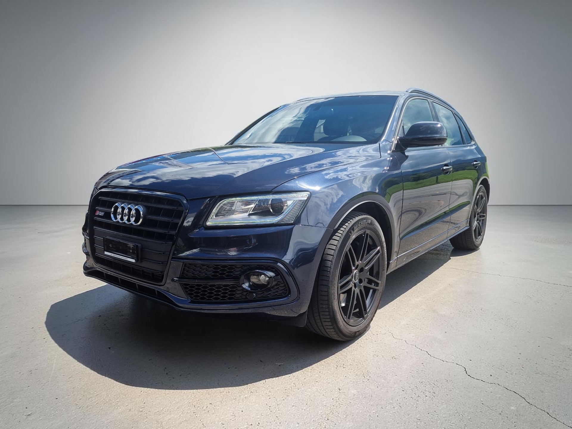 AUDI SQ5 3.0 TDI plus quattro tiptronic-showroom-element-1
