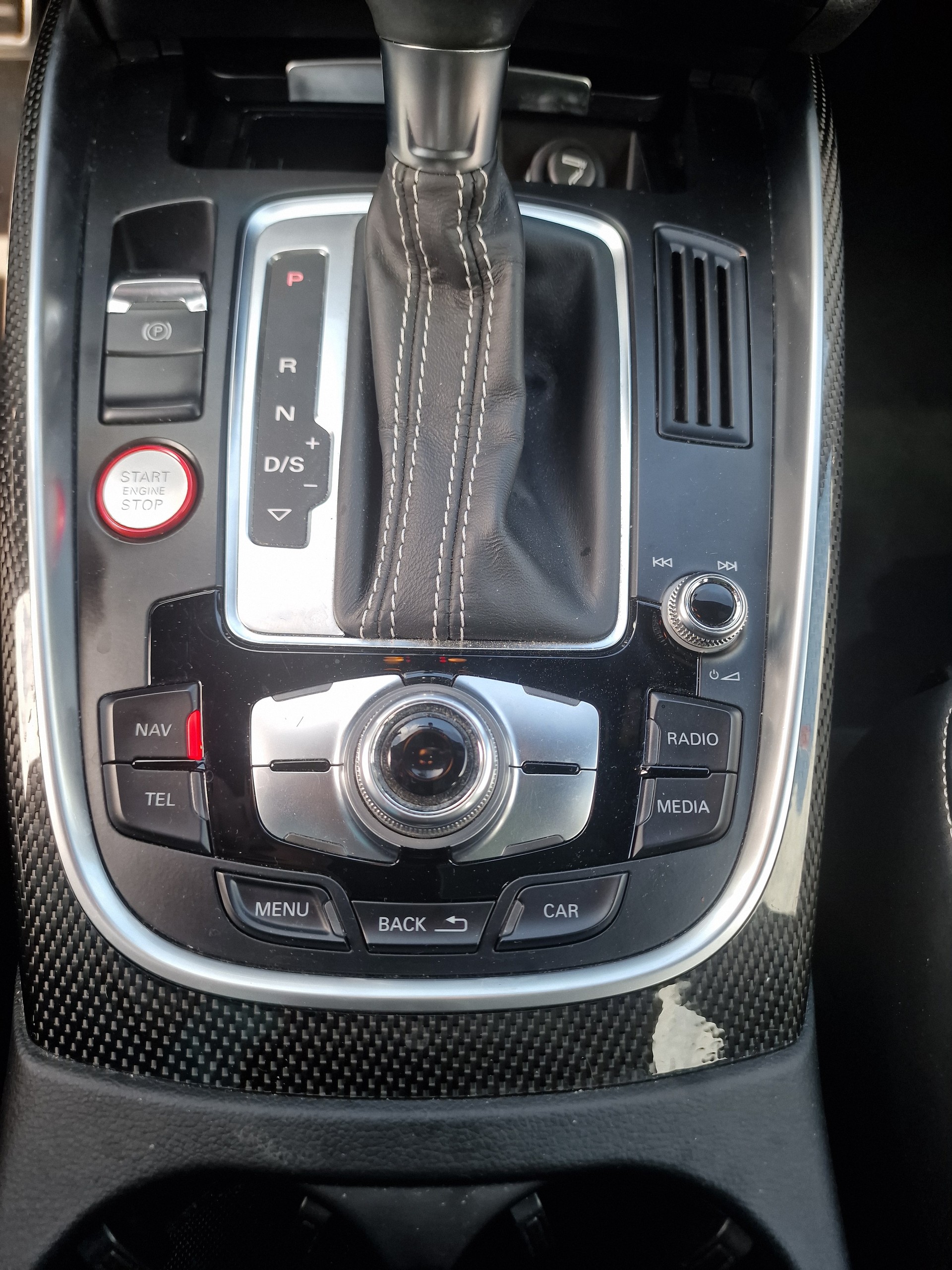 AUDI SQ5 3.0 TDI plus quattro tiptronic-image-22