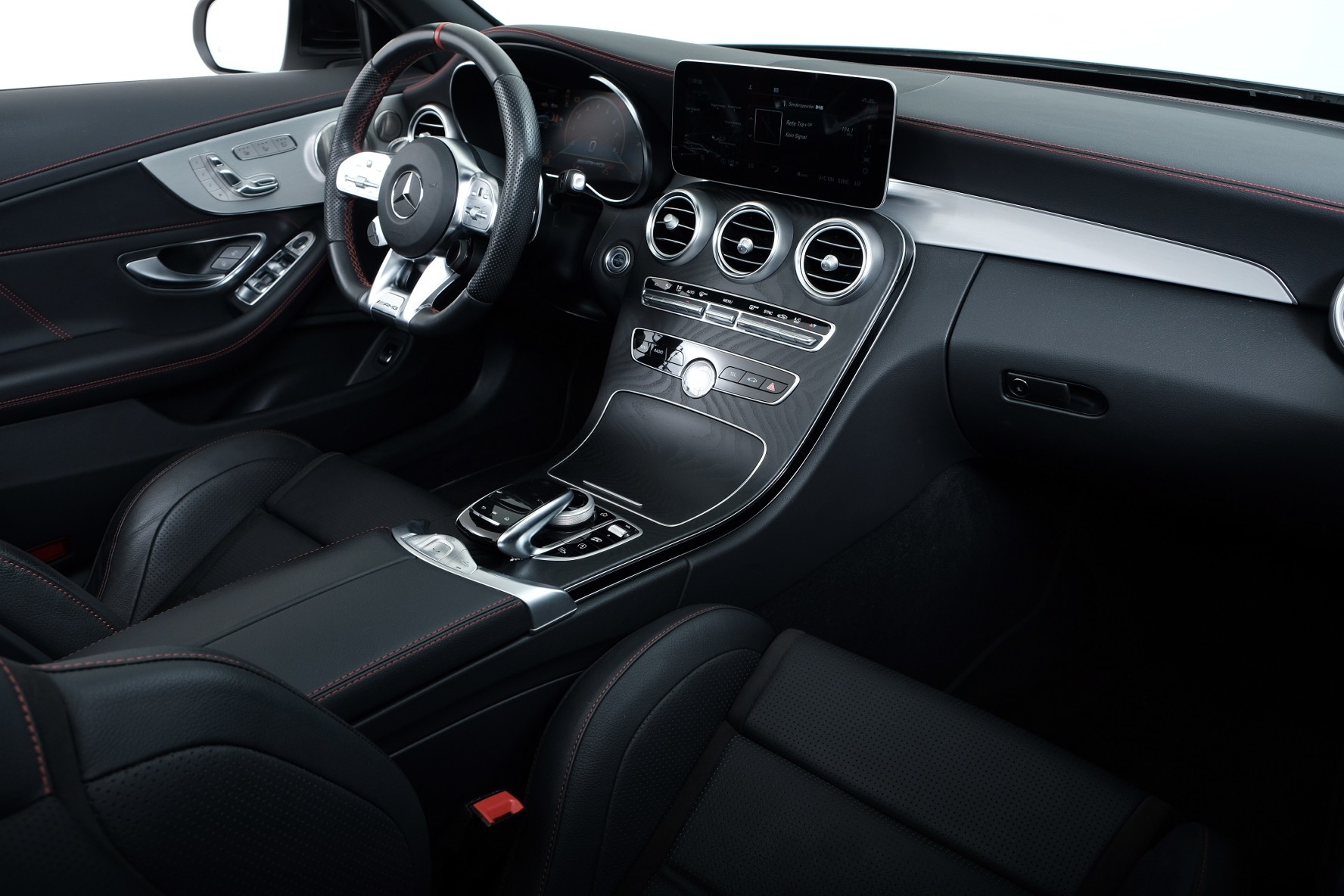 MERCEDES-BENZ C 43 Cabriolet AMG 4Matic 9G-Tronic-image-9