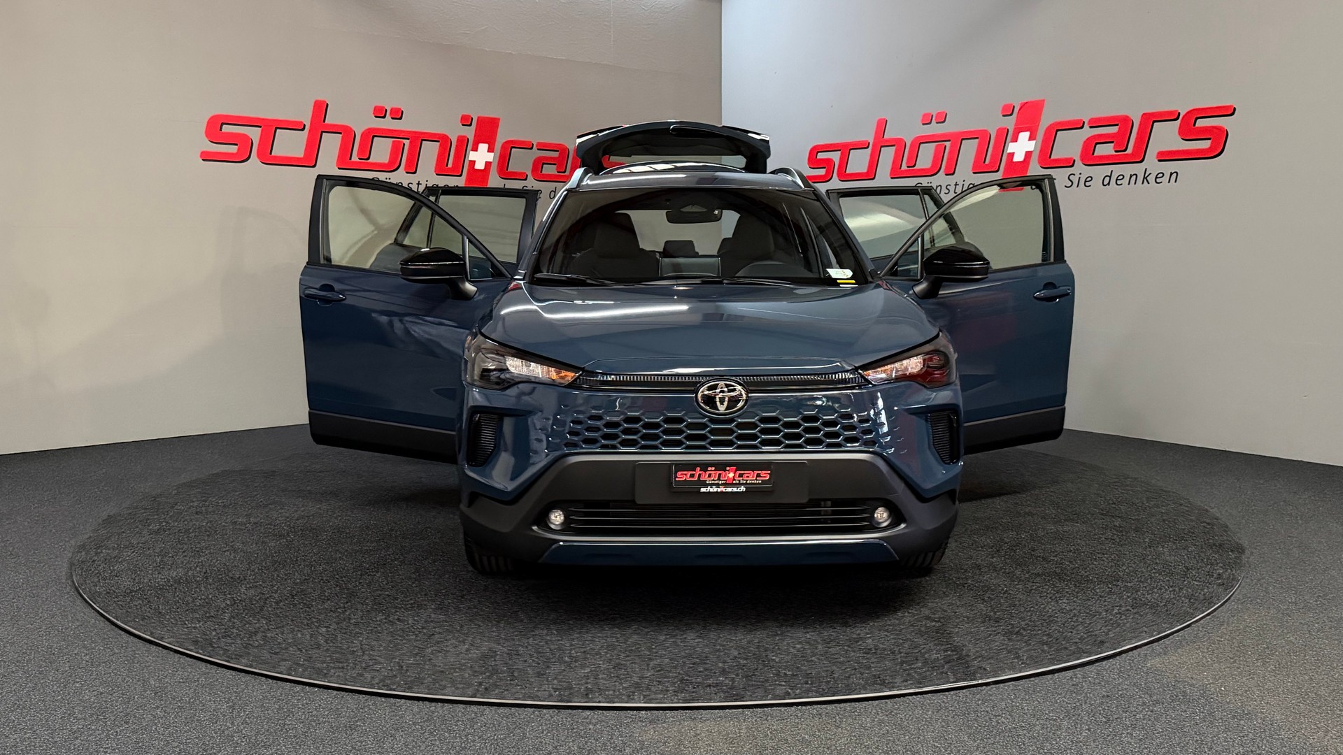 TOYOTA Corolla Cross 1.8 Comfort e-CVT-image-9