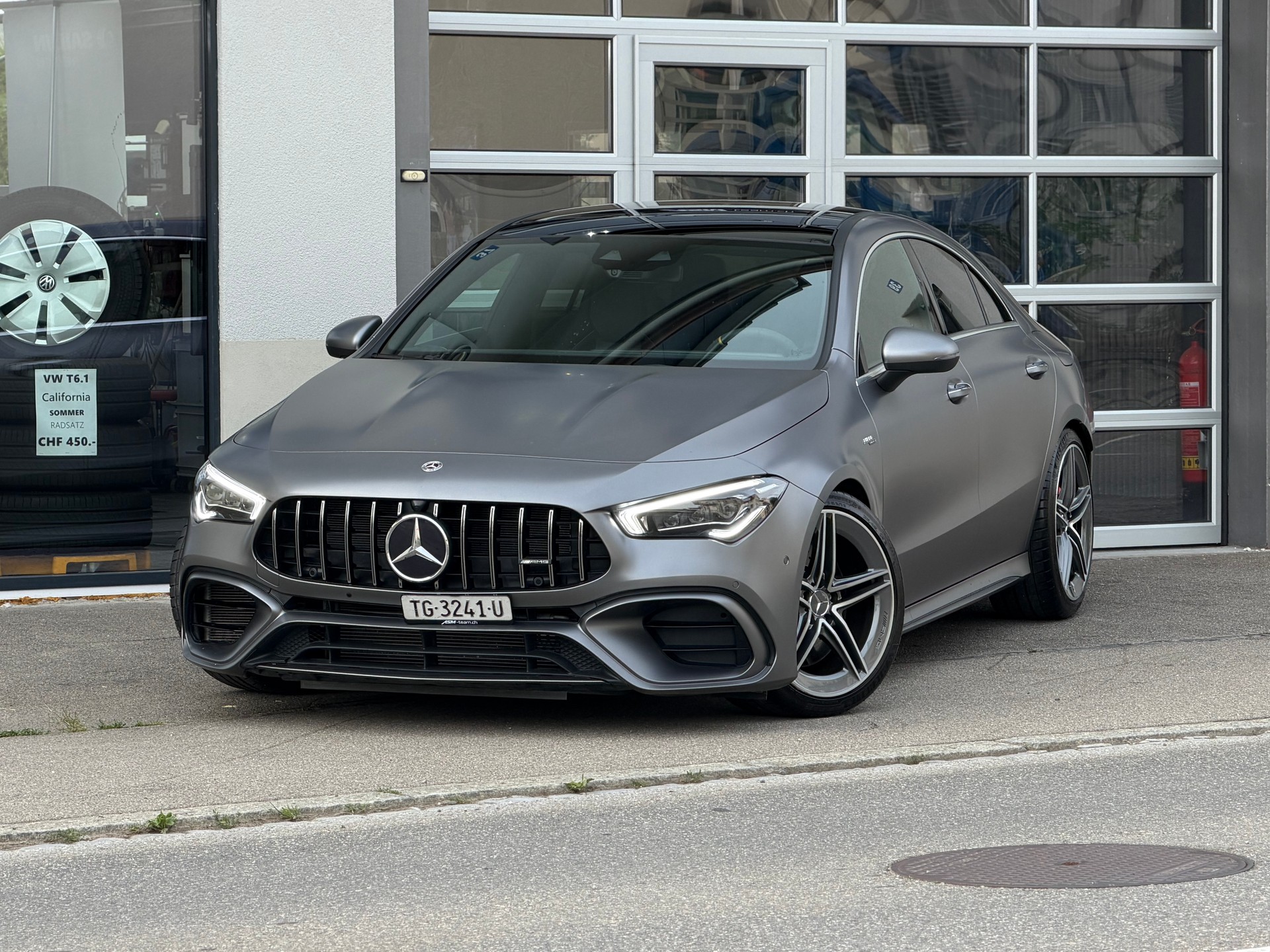 MERCEDES-BENZ CLA Coupé 45 S AMG 4Matic+ 8G-DCT | Frisch MFK | Automat | RFK | Glasdach | Klima | LED | Performance Sitze | Abgasanlage |-image-2