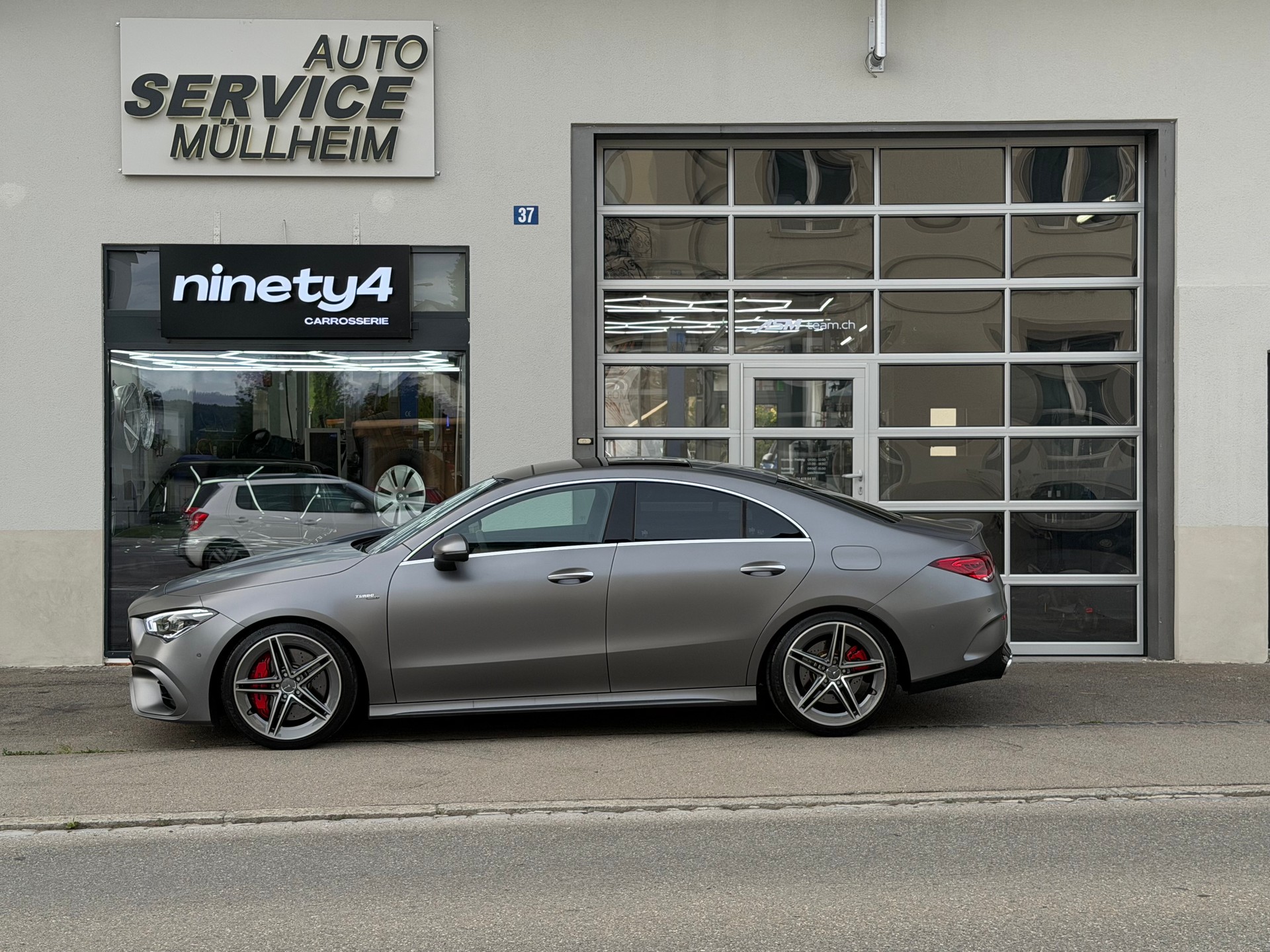 MERCEDES-BENZ CLA Coupé 45 S AMG 4Matic+ 8G-DCT | Frisch MFK | Automat | RFK | Glasdach | Klima | LED | Performance Sitze | Abgasanlage |-image-14