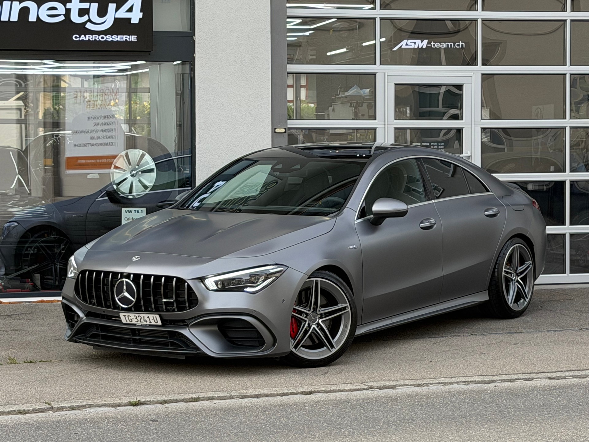 MERCEDES-BENZ CLA Coupé 45 S AMG 4Matic+ 8G-DCT | Frisch MFK | Automat | RFK | Glasdach | Klima | LED | Performance Sitze | Abgasanlage |-image-13
