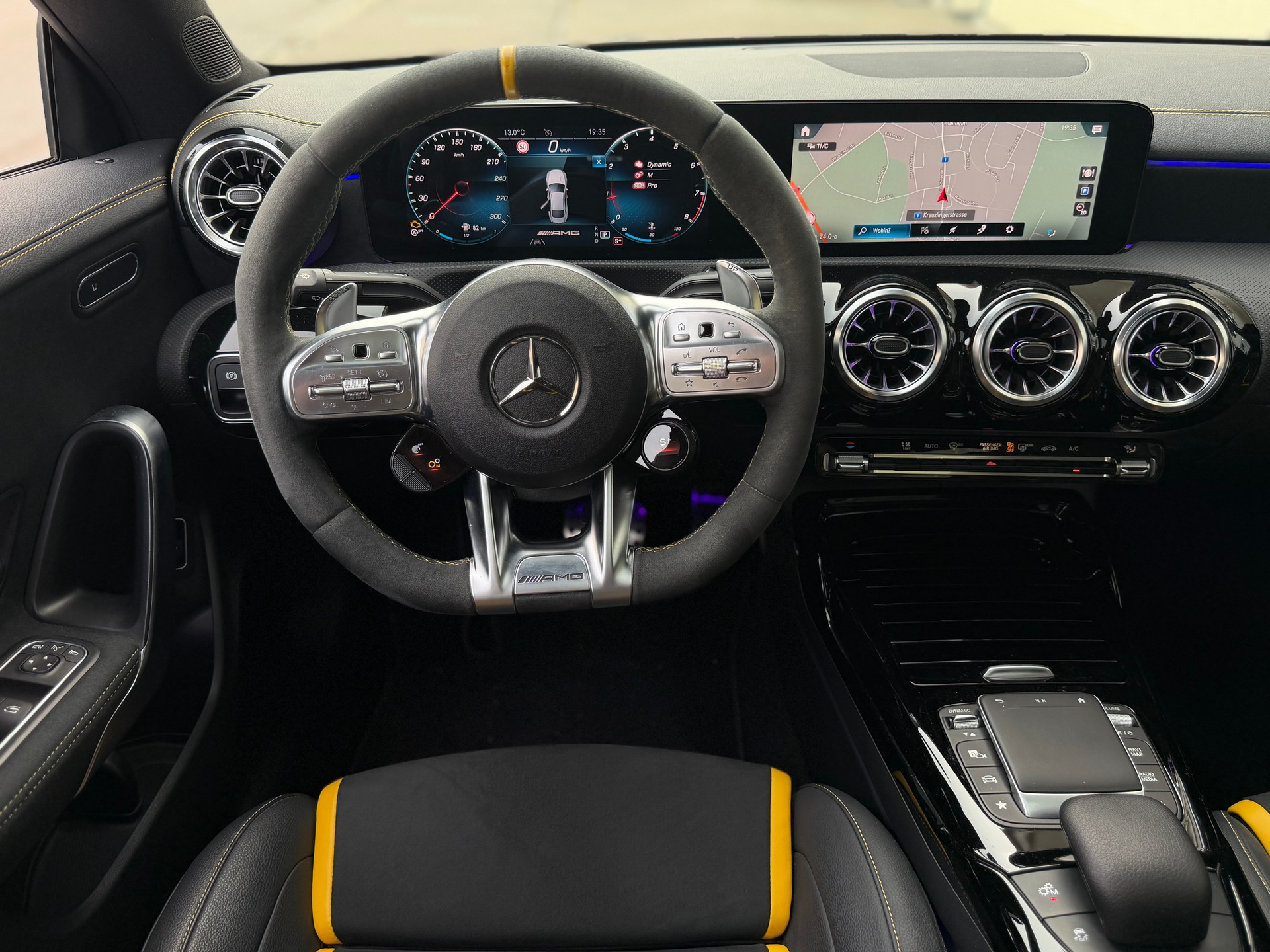 MERCEDES-BENZ CLA Coupé 45 S AMG 4Matic+ 8G-DCT | Frisch MFK | Automat | RFK | Glasdach | Klima | LED | Performance Sitze | Abgasanlage |-image-6