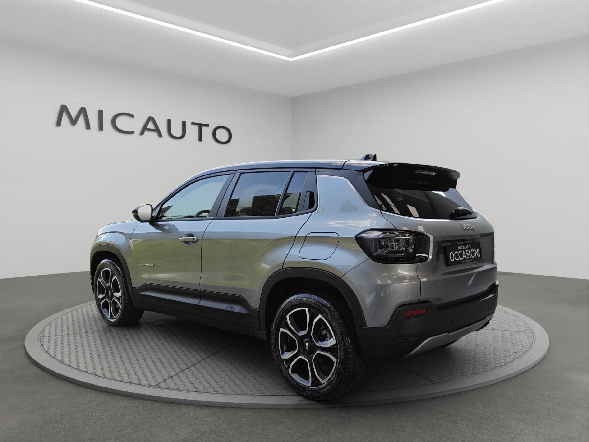 JEEP Avenger 1.2 MHEV Summit-image-2