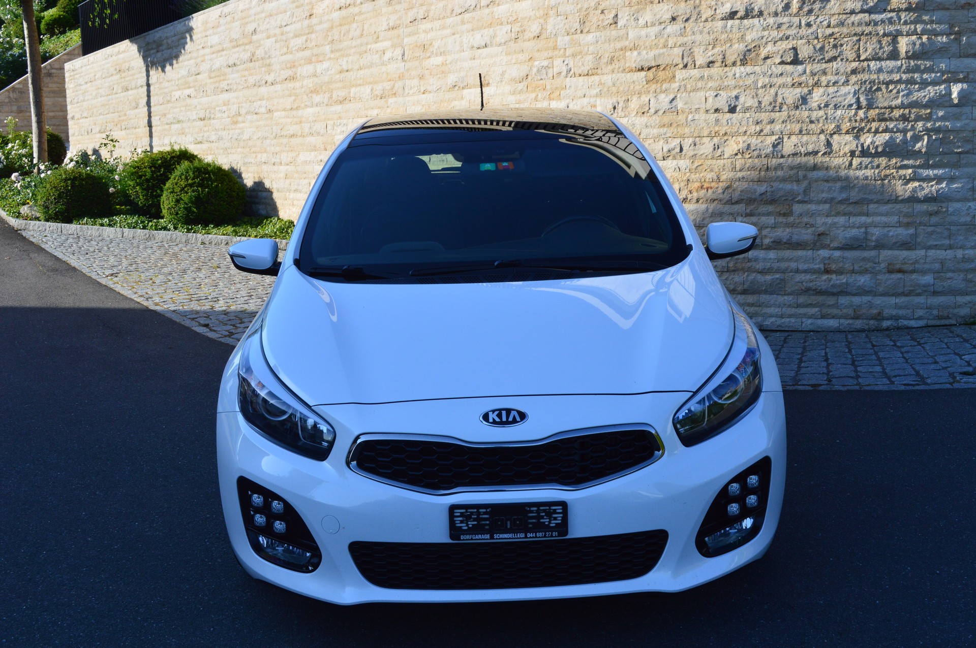 KIA Cee'd 1.6 CRDi Swiss Champion DCT