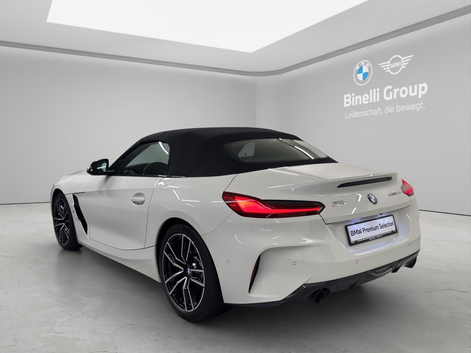 BMW Z4 20i sDrive-showroom-element-2