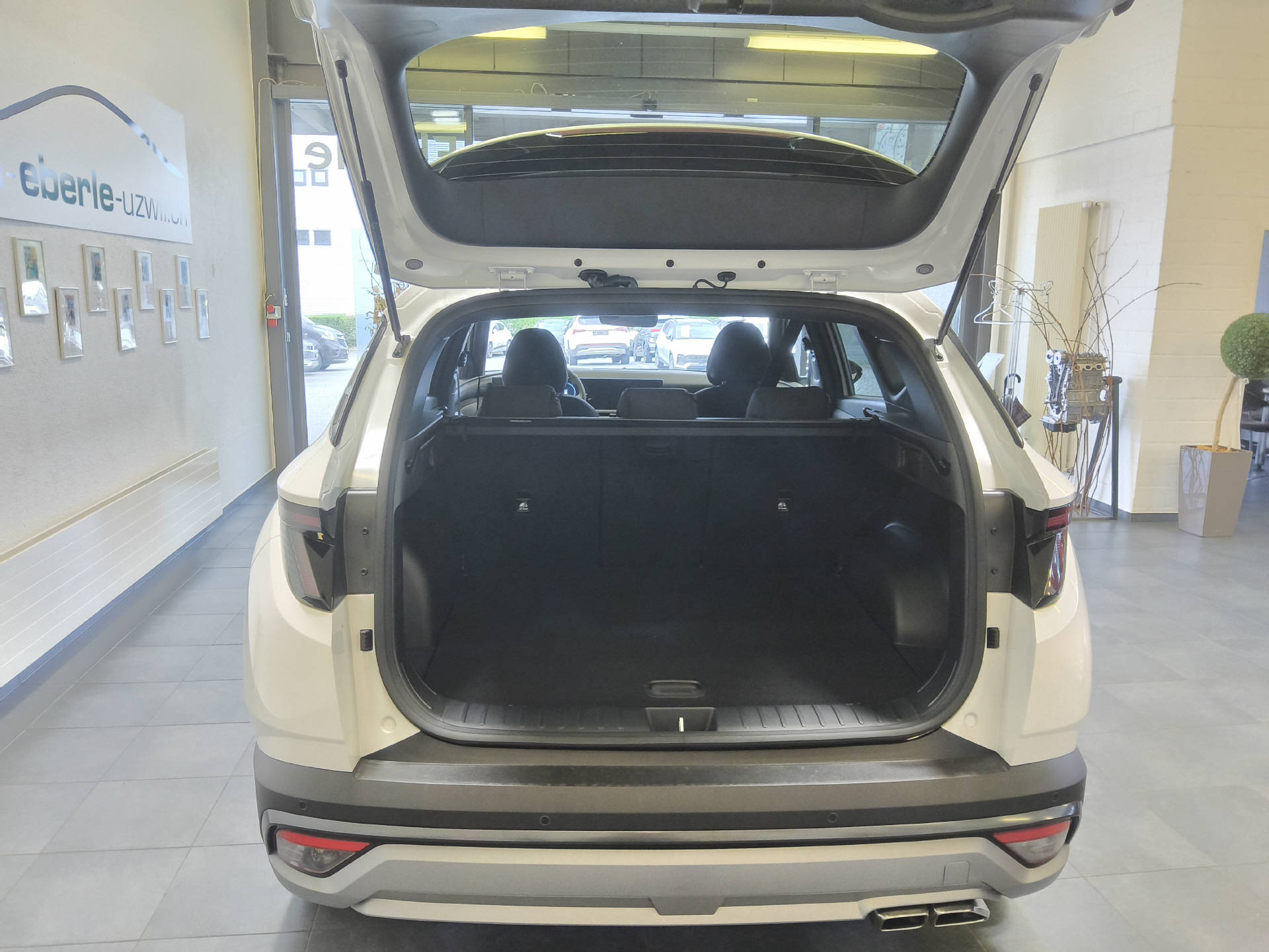 HYUNDAI Tucson 1.6 T-GDi HEV Origo Blackline 4WD-image-7