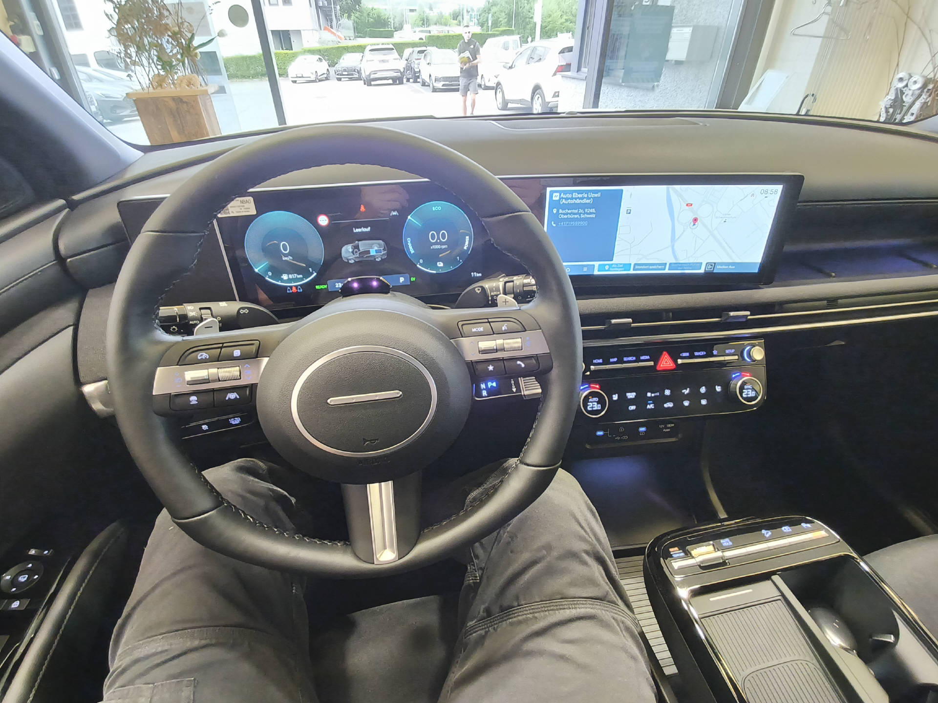 HYUNDAI Tucson 1.6 T-GDi HEV Origo Blackline 4WD-image-16