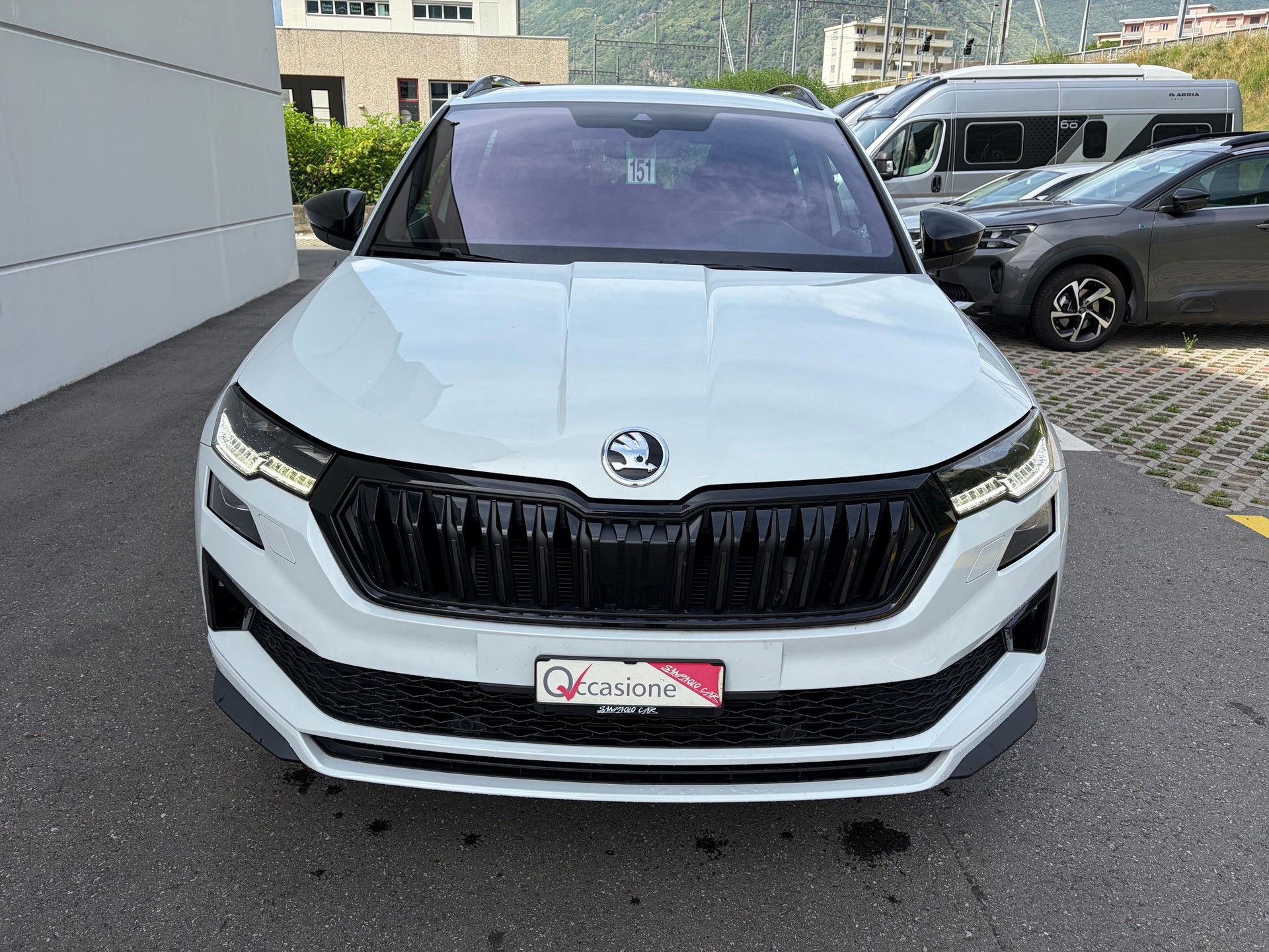 SKODA Karoq 1.5 TSI SportLine DSG-image-1