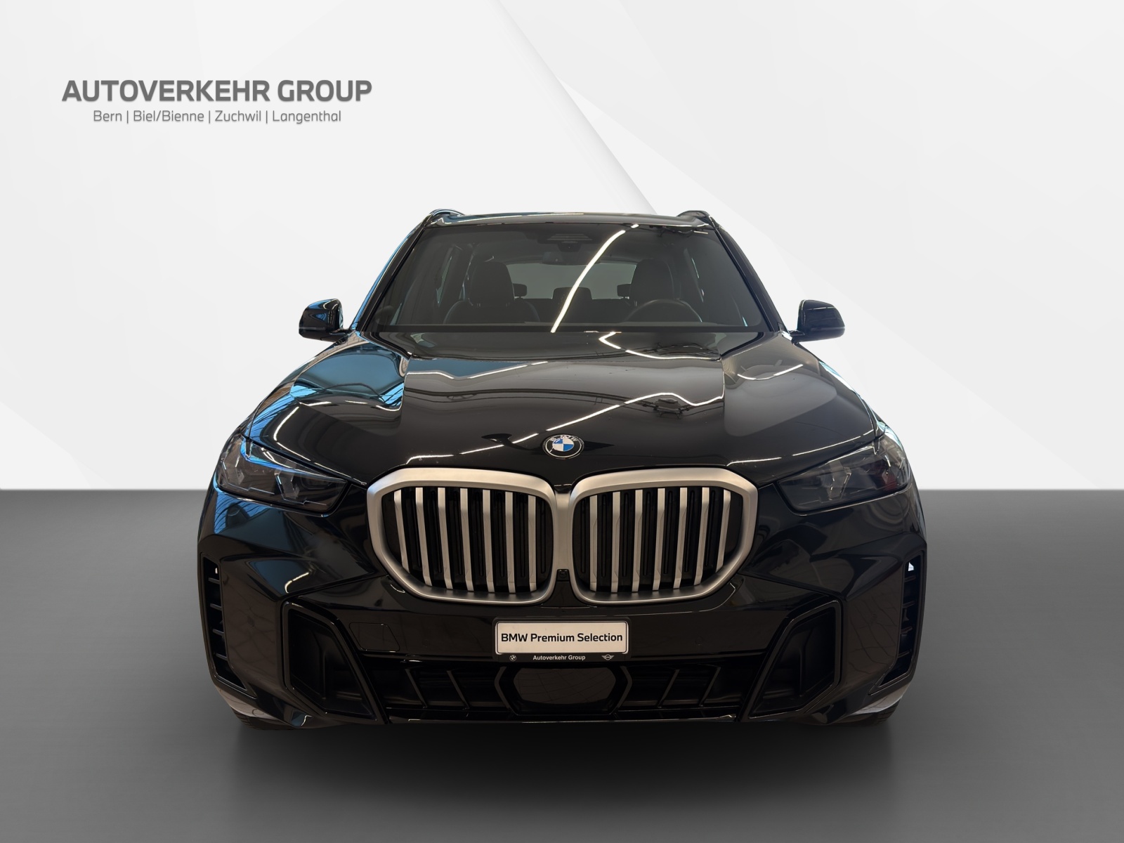 BMW X5 xDrive 30d M Sport 48V-showroom-element-1