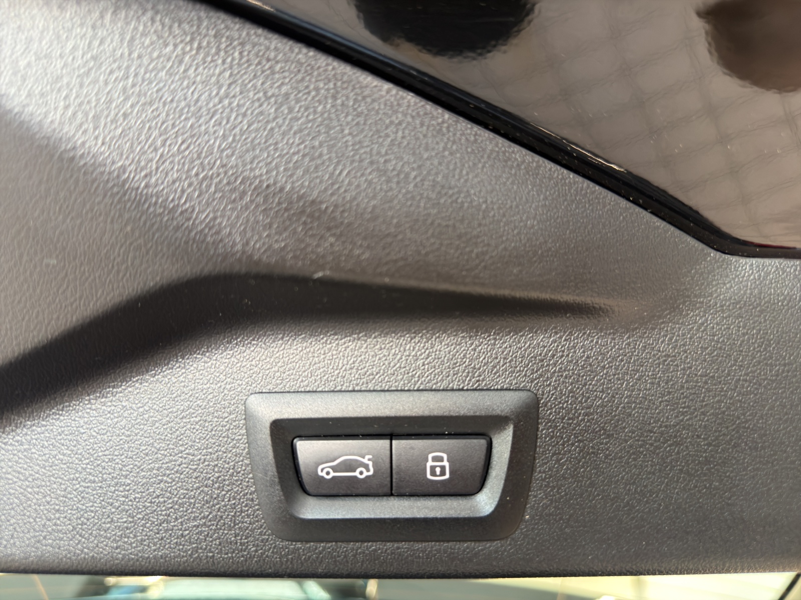 BMW X5 xDrive 30d M Sport 48V-image-15