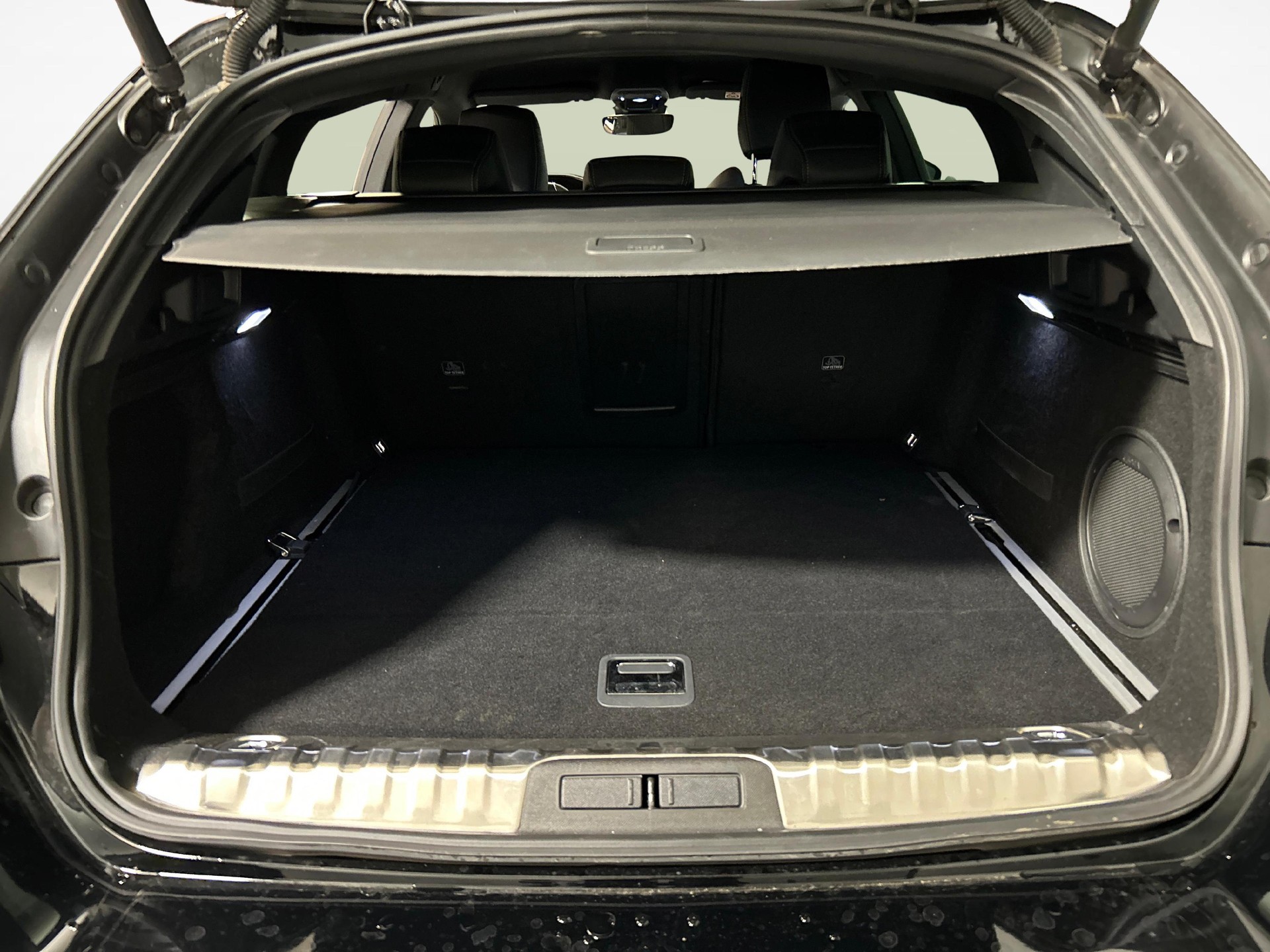 PEUGEOT 508 SW 1.6 Plug-in Hybrid GT-image-11