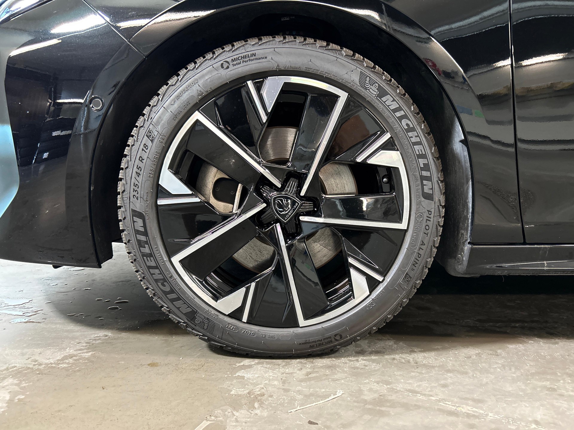 PEUGEOT 508 SW 1.6 Plug-in Hybrid GT-image-10