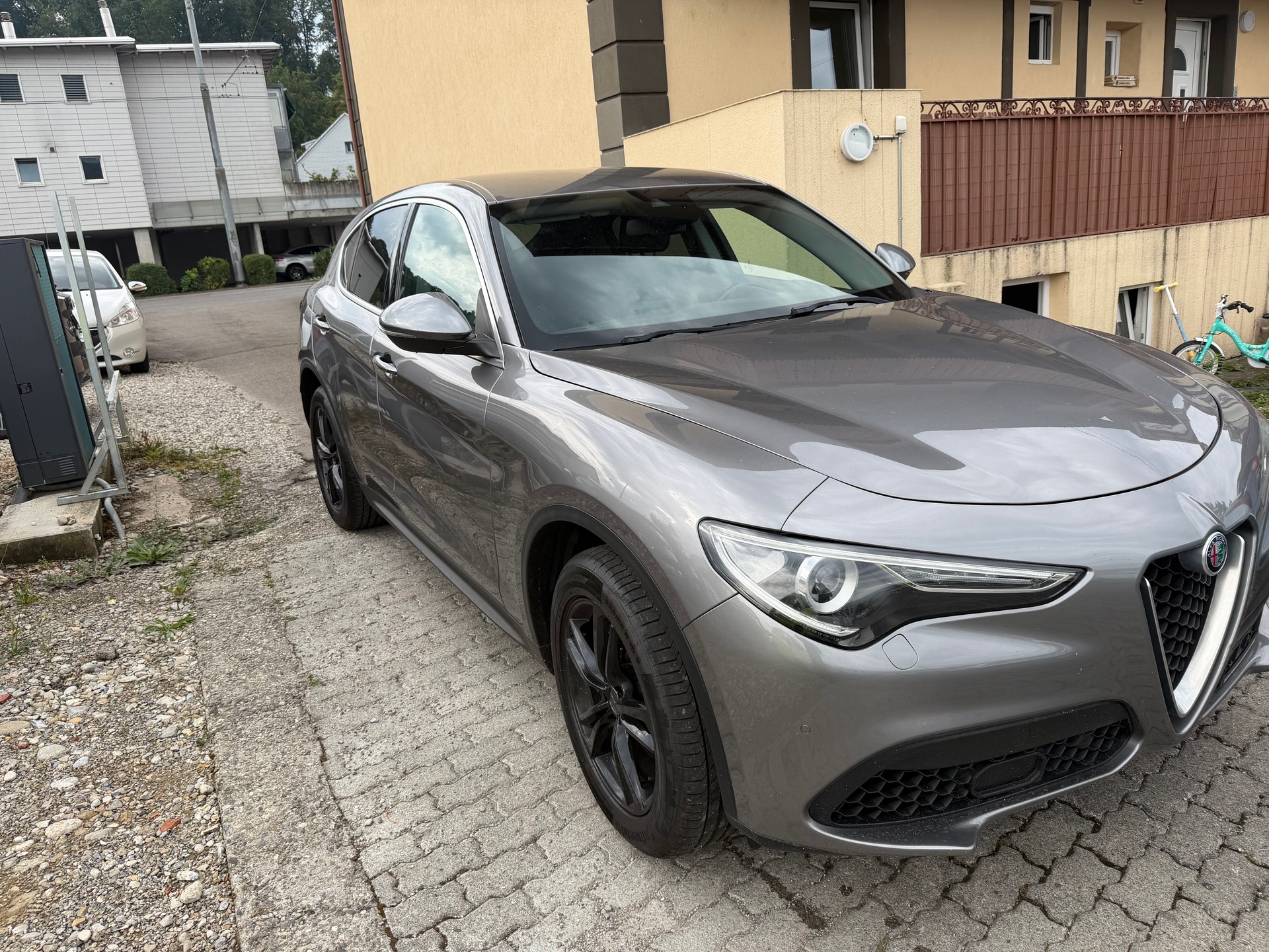 ALFA ROMEO Stelvio 2.0 First Edition Q4 Automatic-image-1