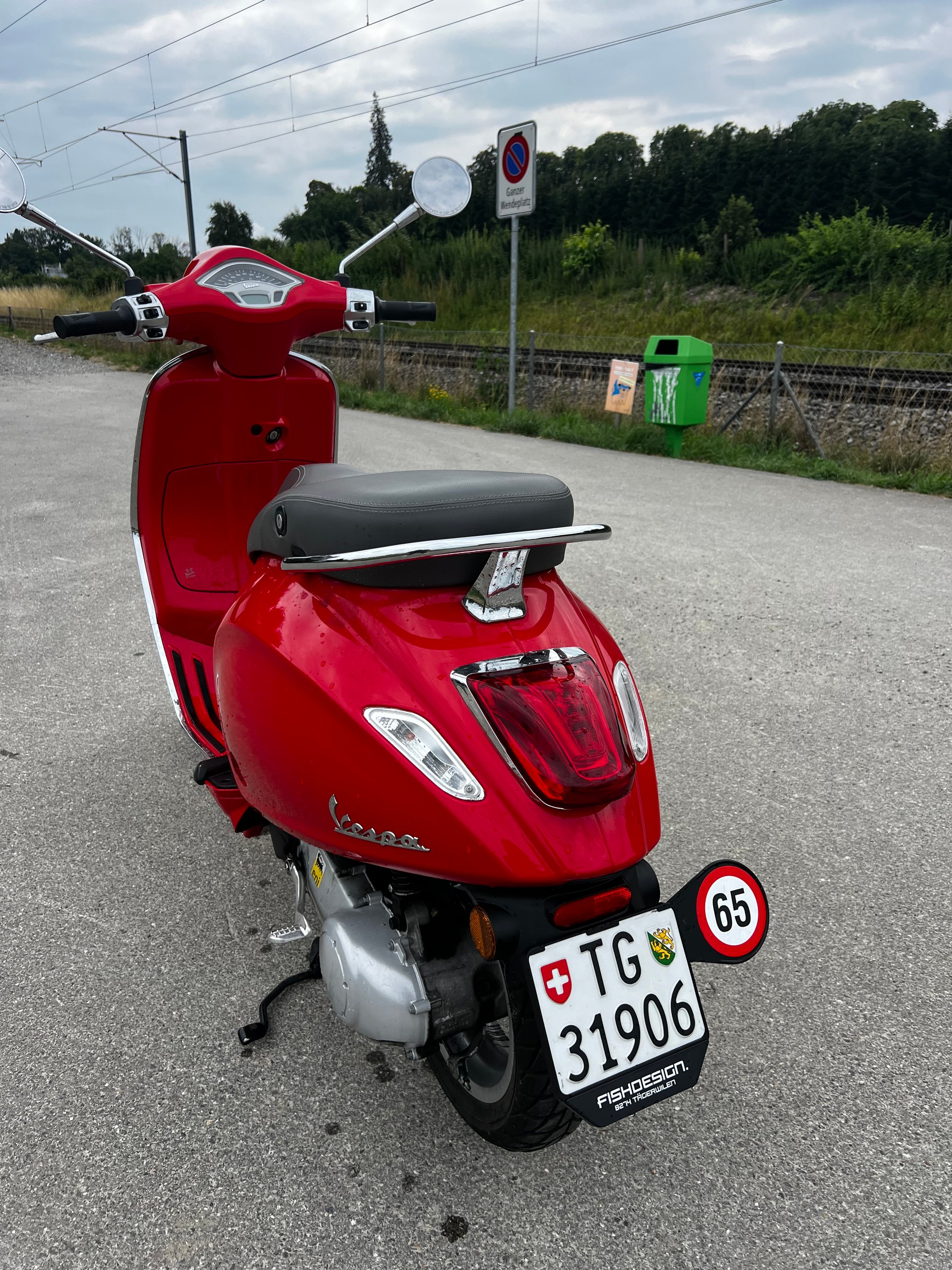PIAGGIO Vespa 50 Primavera-image-1