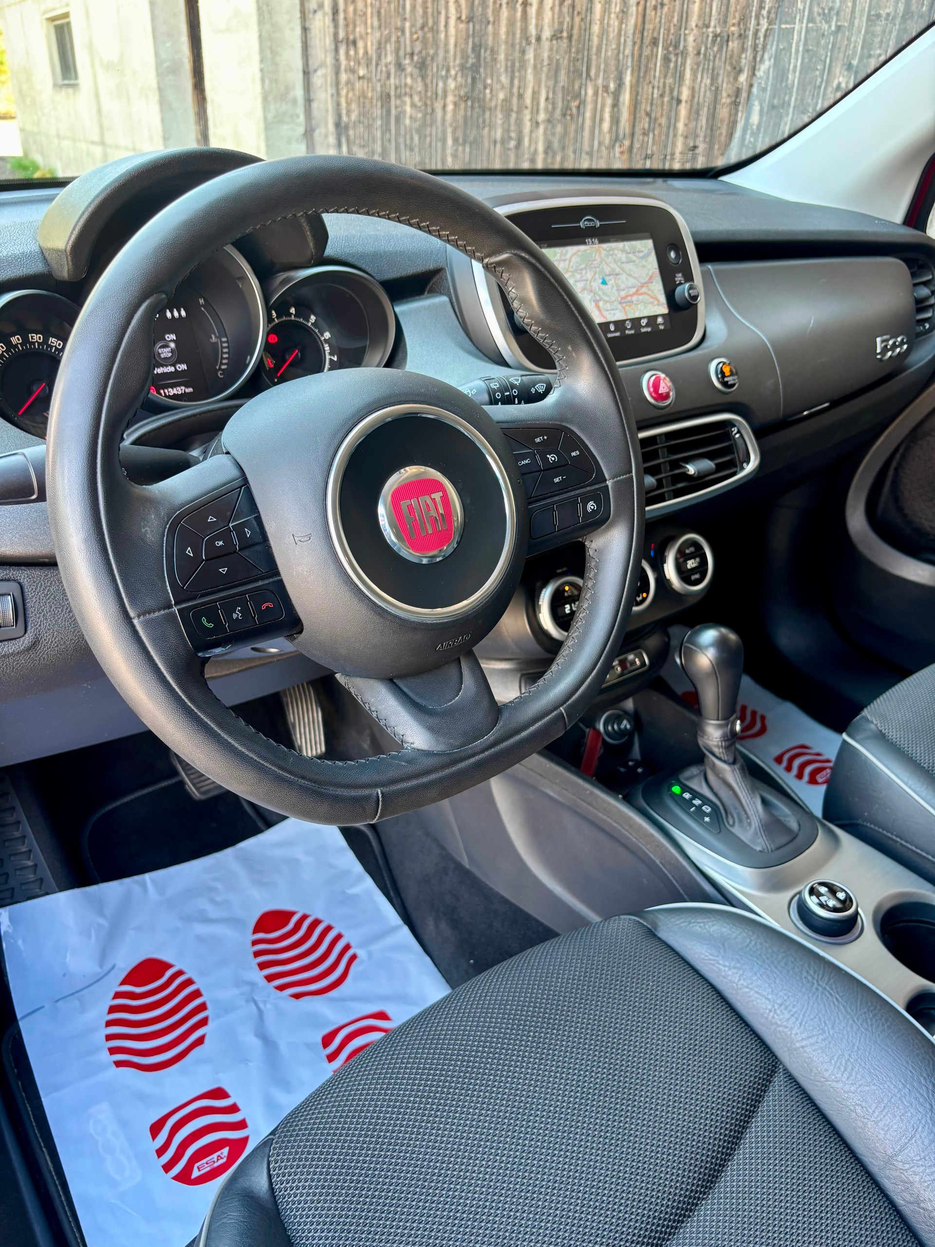 FIAT 500X 1.4T Cross 4x4 Automatic-image-9