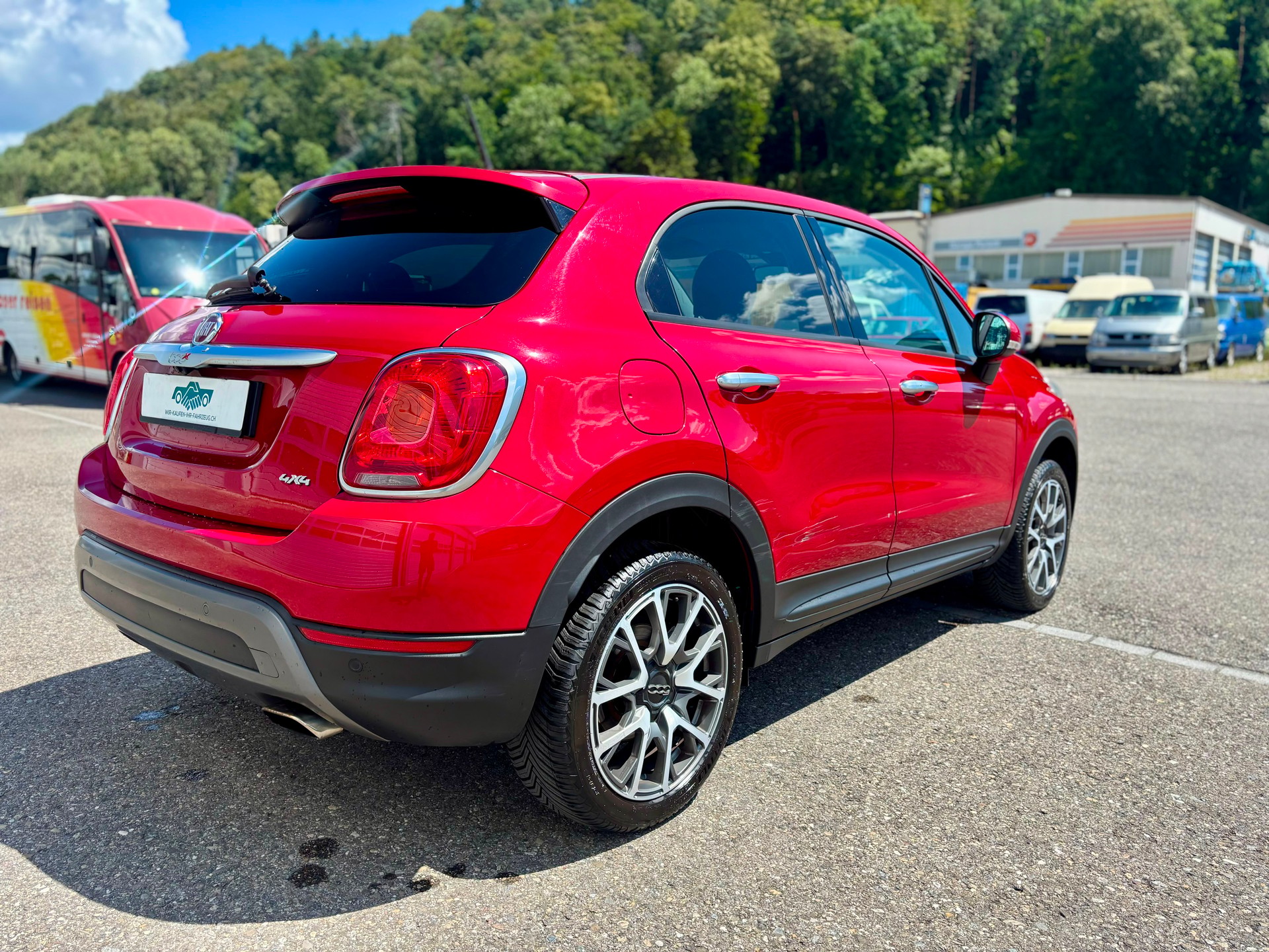 FIAT 500X 1.4T Cross 4x4 Automatic-showroom-element-3