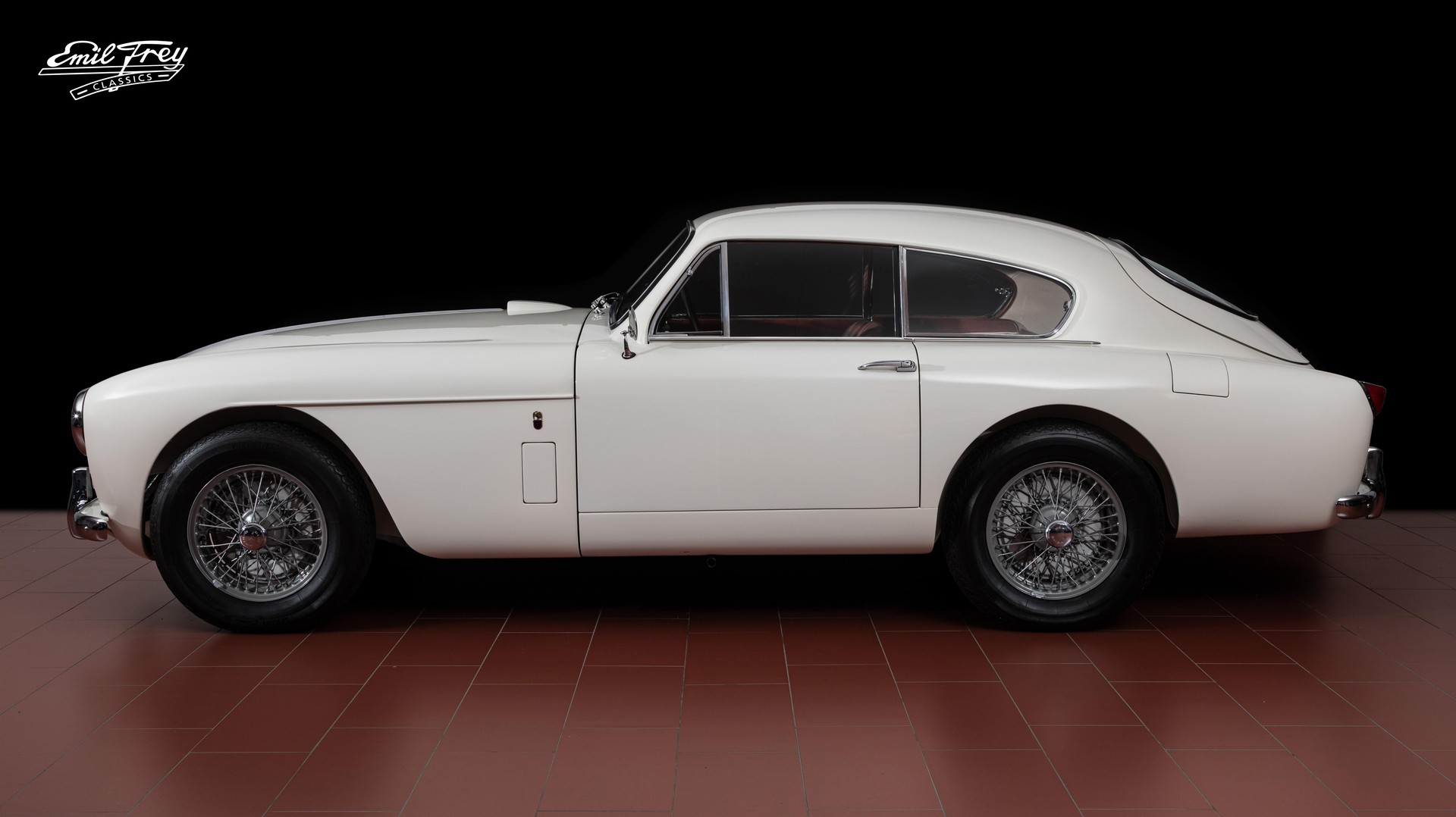 ASTON MARTIN MK III FHC-showroom-element-1