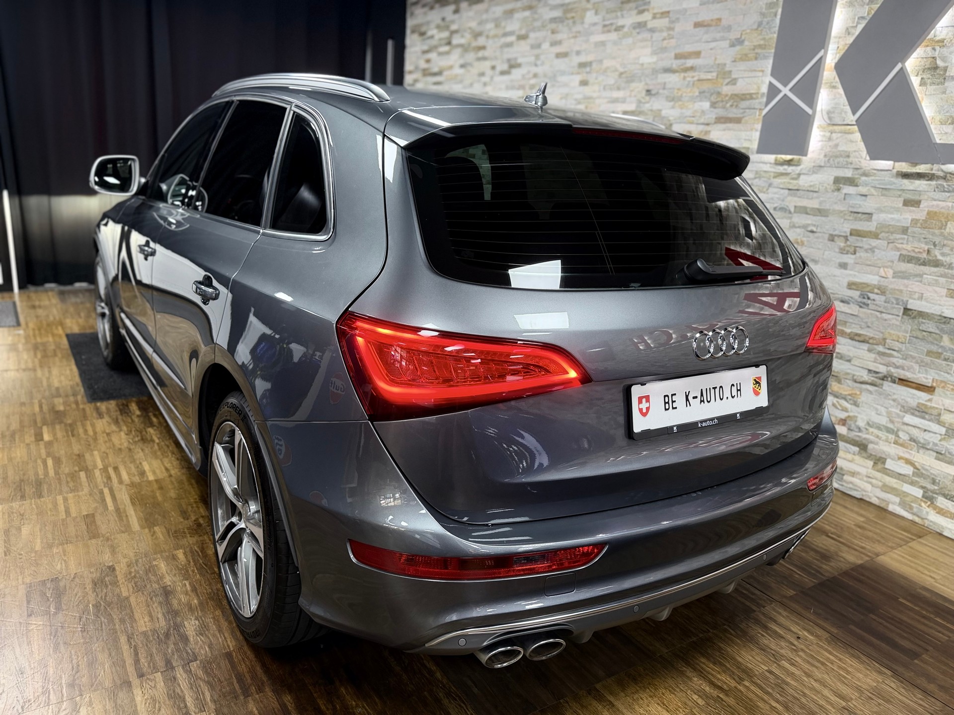 AUDI SQ5 3.0 TDI quattro tiptronic-showroom-element-1
