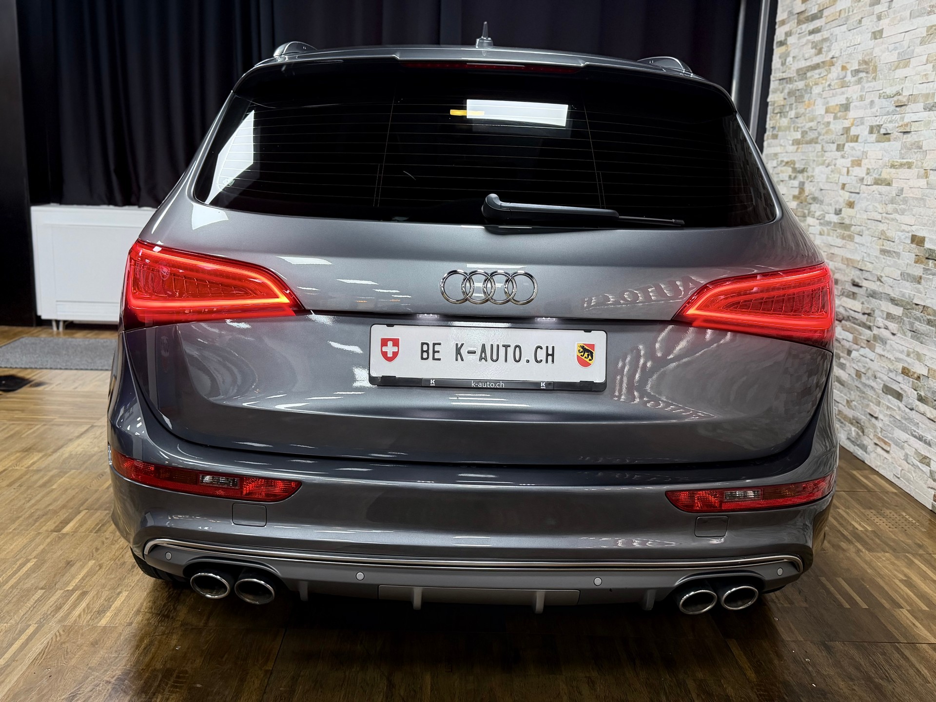 AUDI SQ5 3.0 TDI quattro tiptronic-showroom-element-2