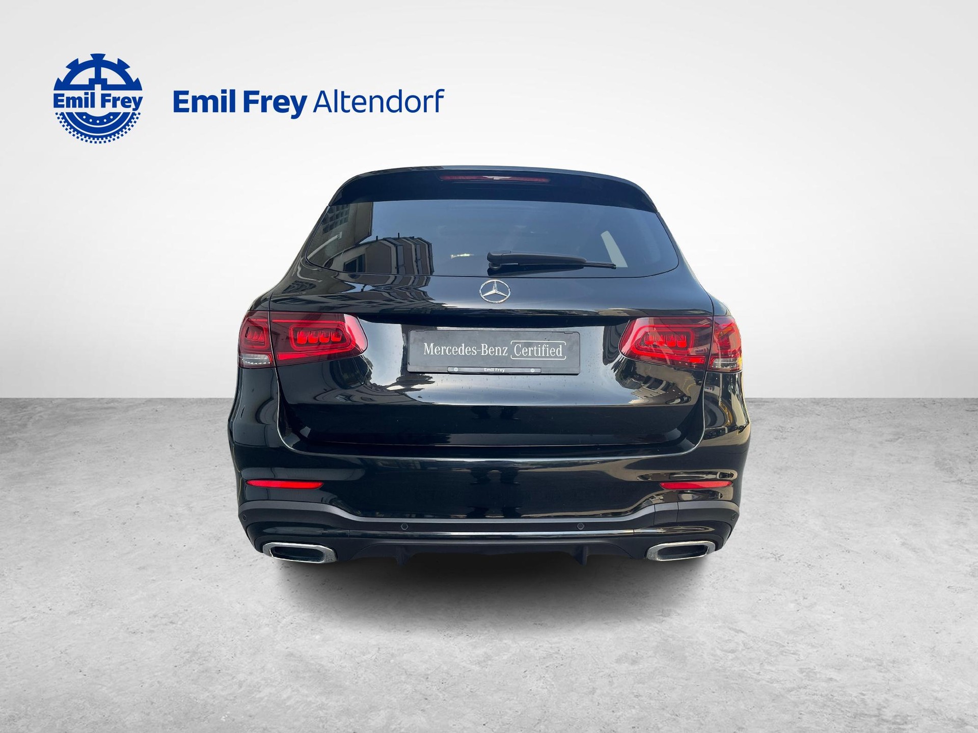 MERCEDES-BENZ GLC 300 4MATIC AMG Line-showroom-element-3