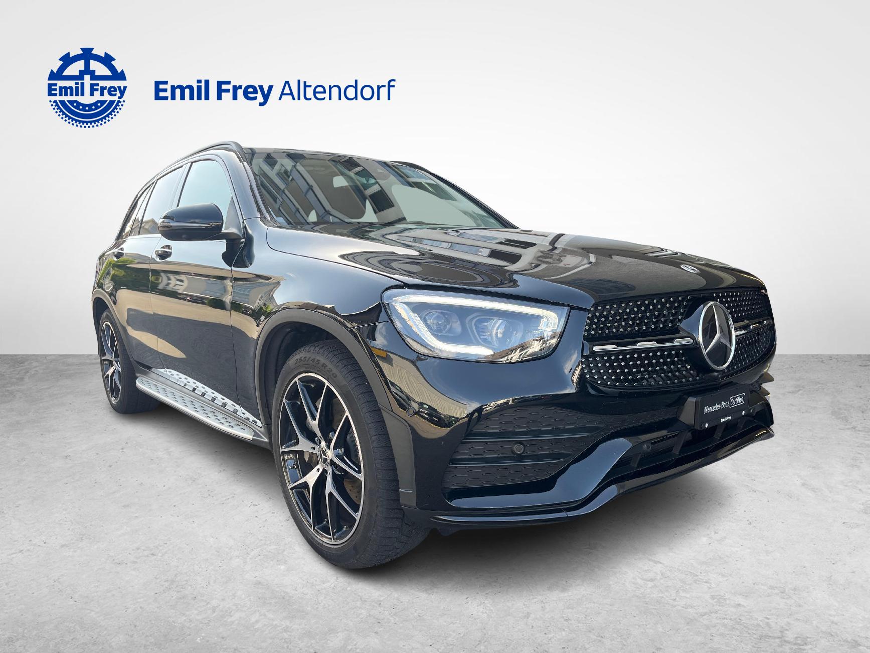 MERCEDES-BENZ GLC 300 4MATIC AMG Line-image-6