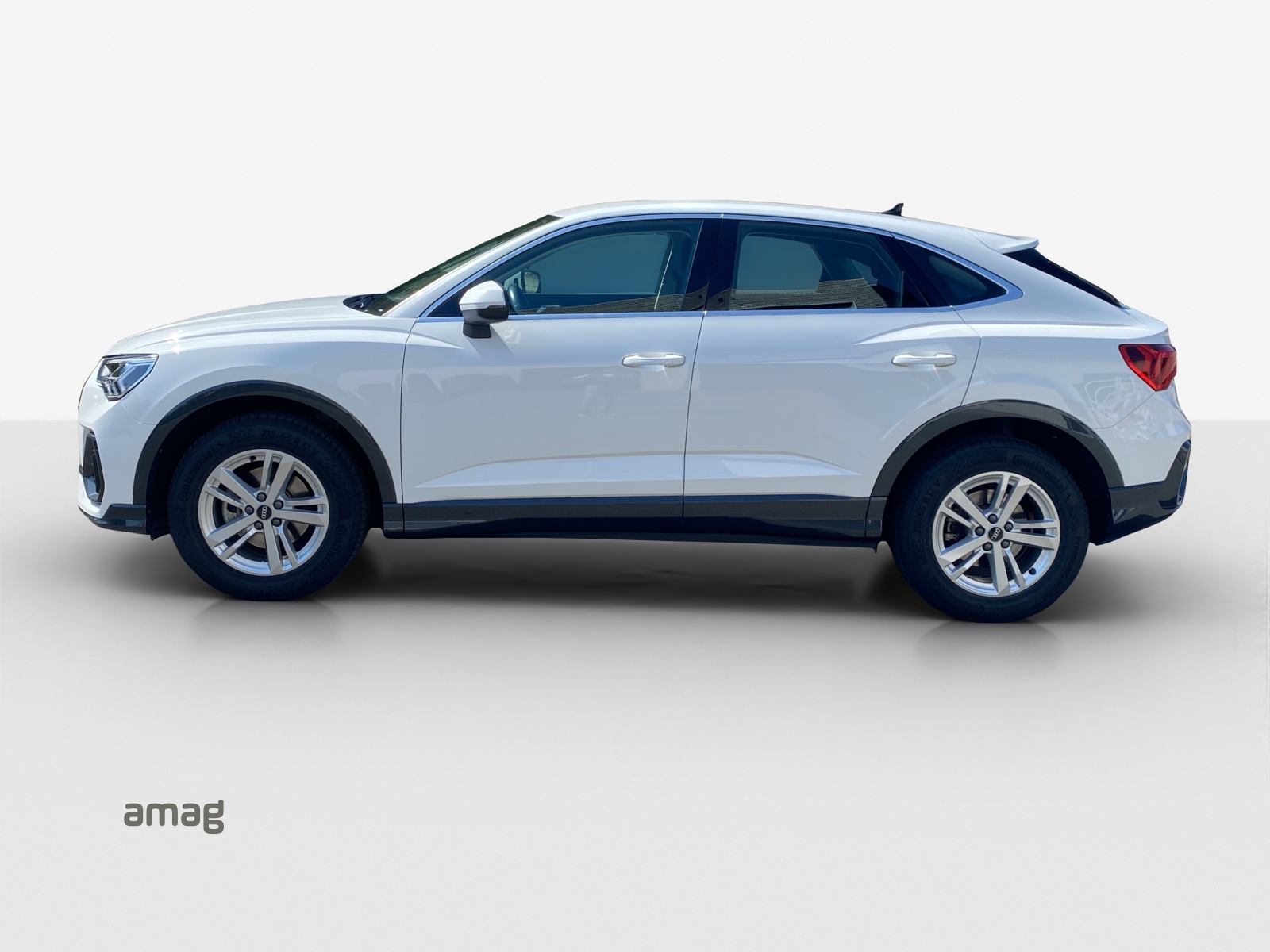 AUDI Q3 Sportback 35 TFSI Attraction S-tronic-showroom-element-1