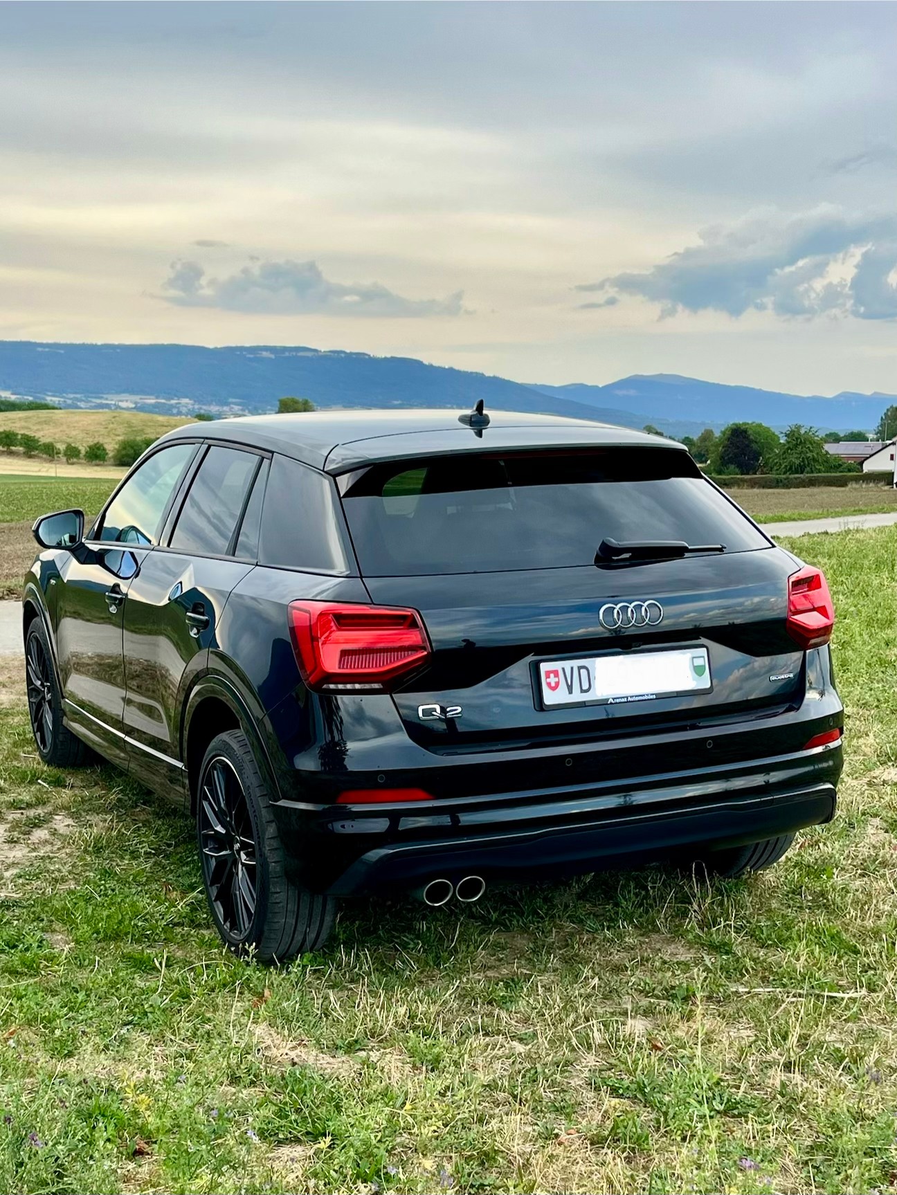 AUDI 2.0L 40 TFSI Sport S-line quattro S-Tronic-image-5