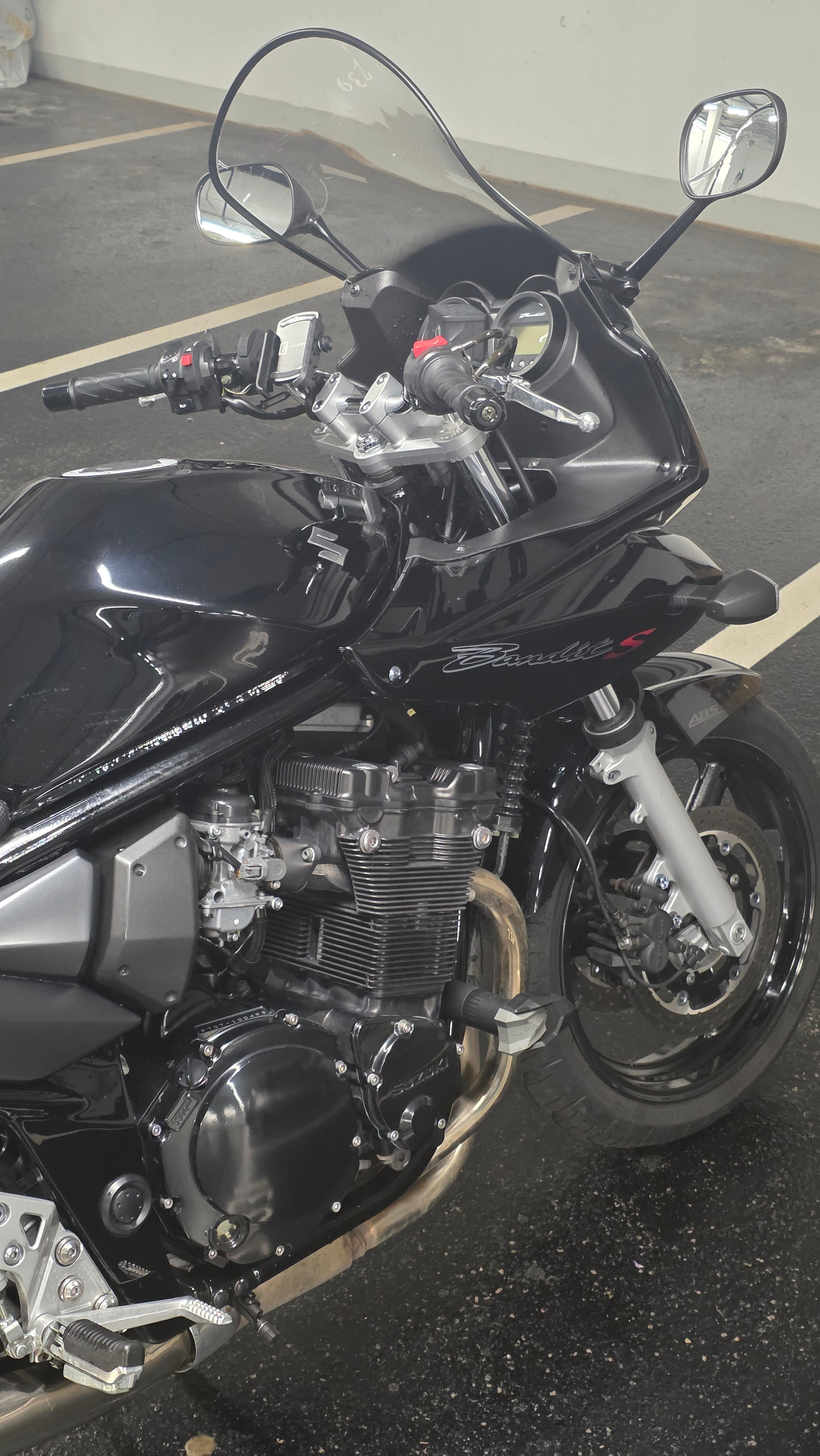 SUZUKI GSF 650 S Bandit ABS-image-3